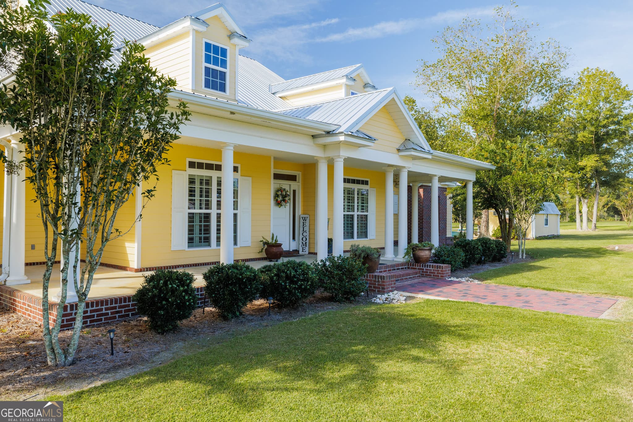 4 bedroom, 4.5 bathroom, 3,636 sq ft single family residence for sale at 4221 Hickory Grove Road, Valdosta, GA 31606 — photo 6