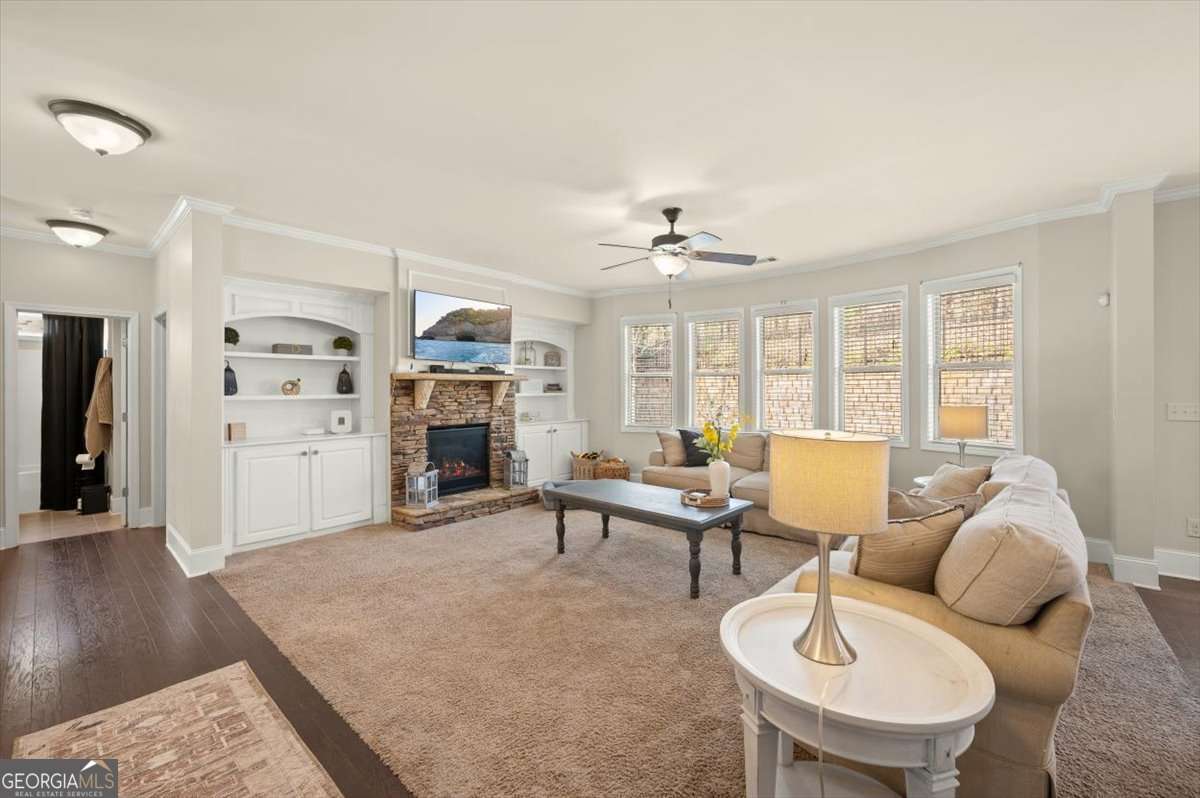5 bedroom, 4 bathroom, 3,390 sq ft single family residence for sale at 5472 Heatherbrooke Drive, Acworth, GA 30101 — photo 7