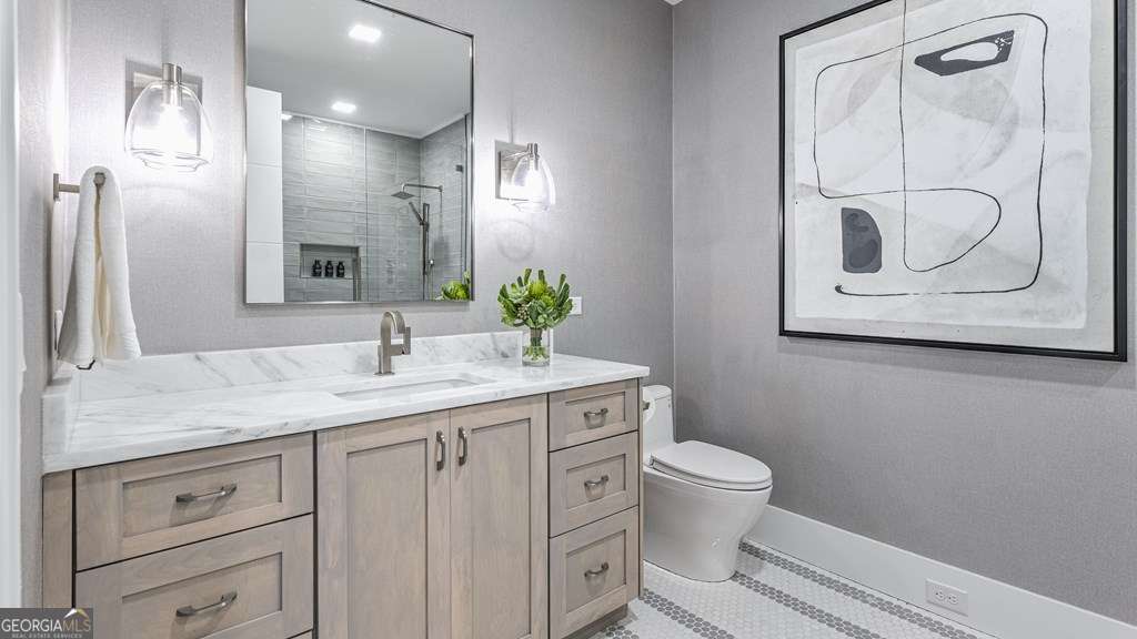 4 bedroom, 3 bathroom loft,condominium for sale at 1281 #2 E Main Street, Blue Ridge, GA 30513 — photo 10