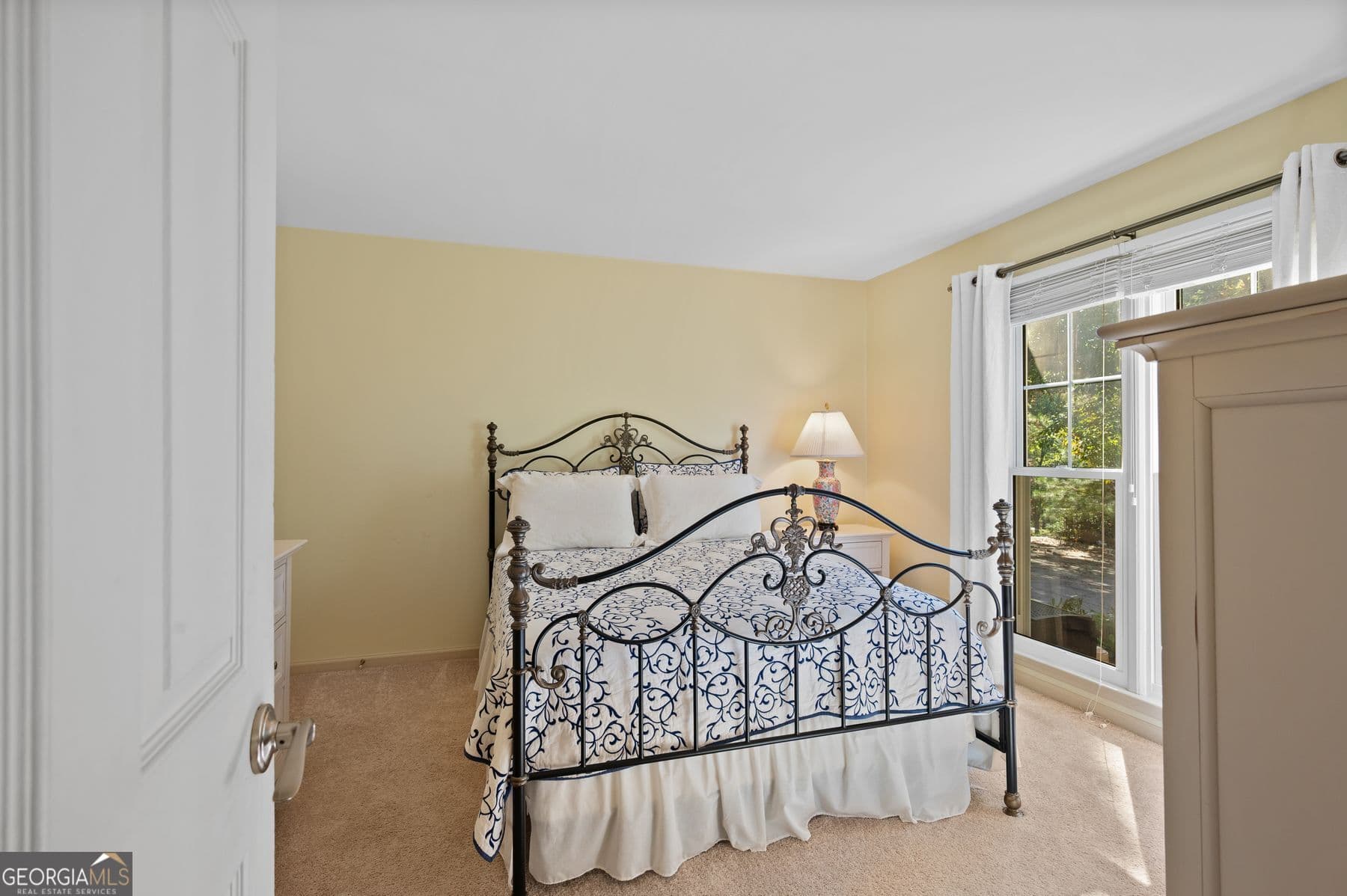 5 bedroom, 3 bathroom single family residence for sale at 2780 Abbottswell Drive, Alpharetta, GA 30022 — photo 9
