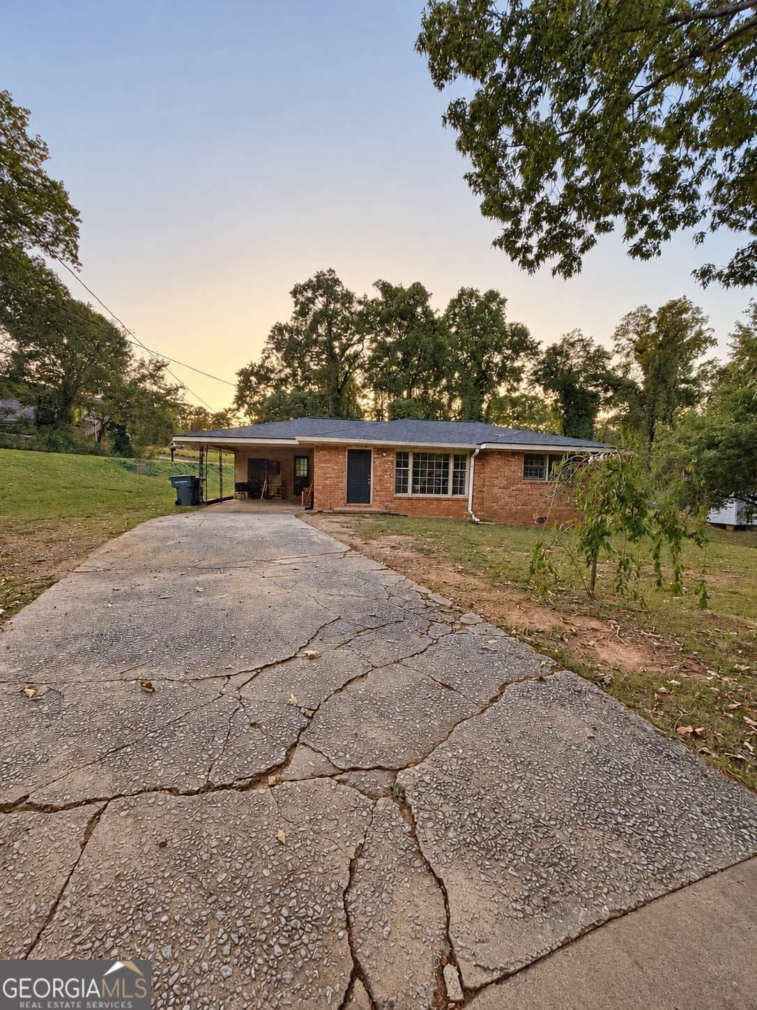 3 bedroom, 1 bathroom single family residence for sale at 113 Carter Street, Cornelia, GA 30531 — photo 3