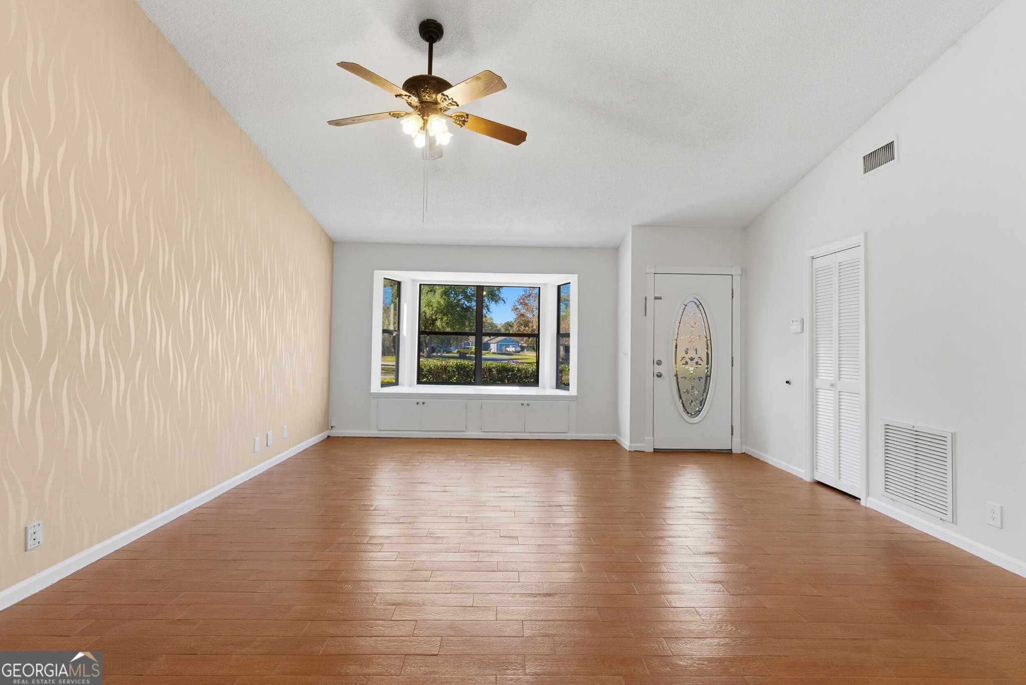 3 bedroom, 2 bathroom, 1,229 sq ft single family residence for rent at 404 Westgate Circle, St. Marys, GA 31558 for $1,850 a month — photo 6