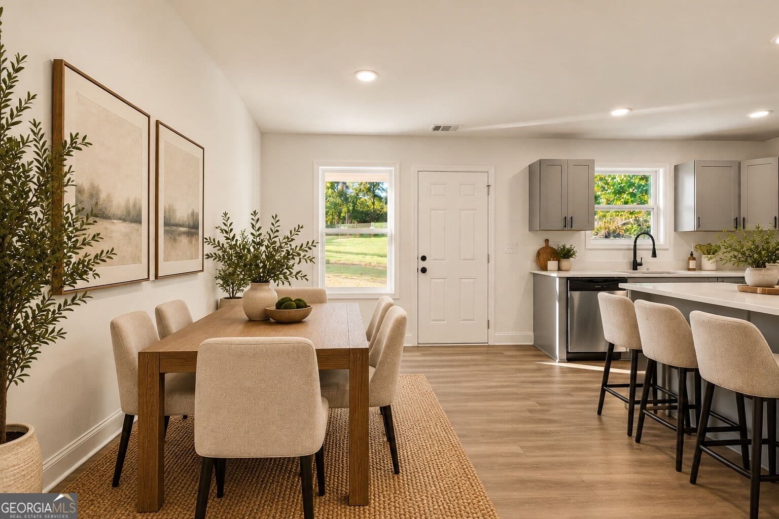 3 bedroom, 2 bathroom, 1,118 sq ft single family residence for sale at 1086 SW West Adrian Circle, Conyers, GA 30094 — photo 5