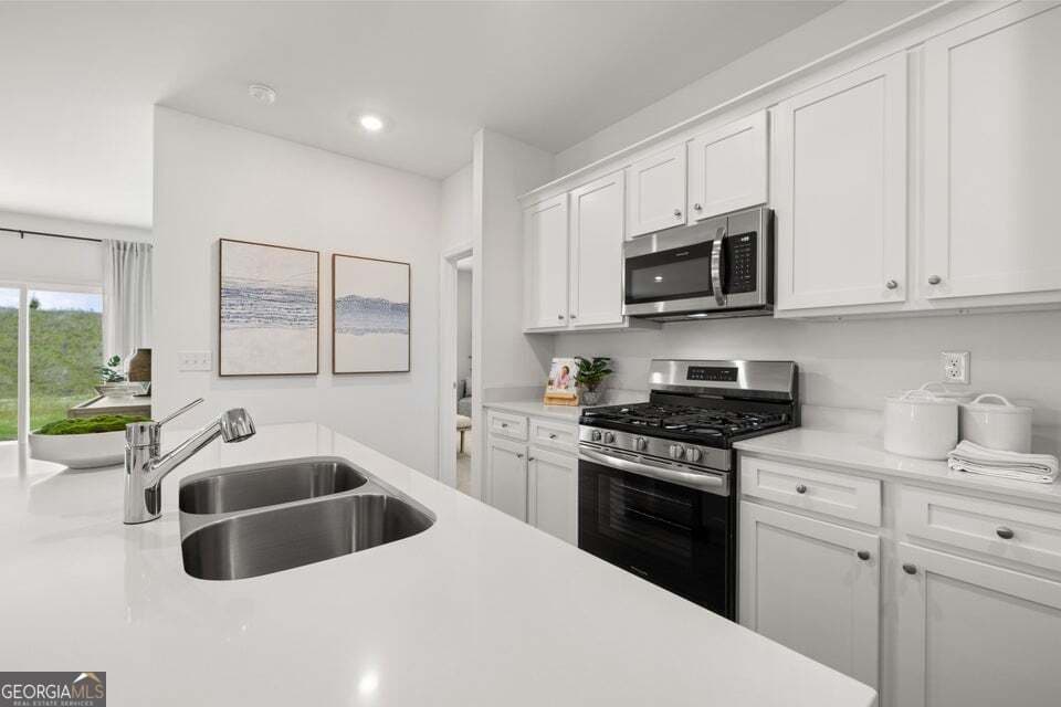 3 bedroom, 2 bathroom, 1,676 sq ft single family residence for sale at 73 Buck Creek Lane, Rossville, GA 30741 — photo 8