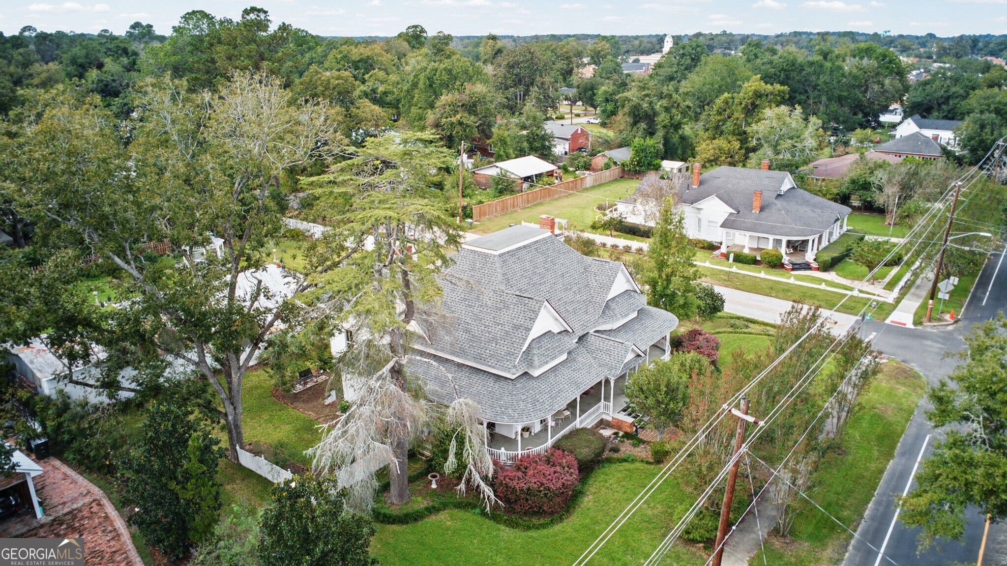 4 bedroom, 3 bathroom, 3,156 sq ft single family residence for sale at 310 S Lewis Street, Metter, GA 30439 — photo 4
