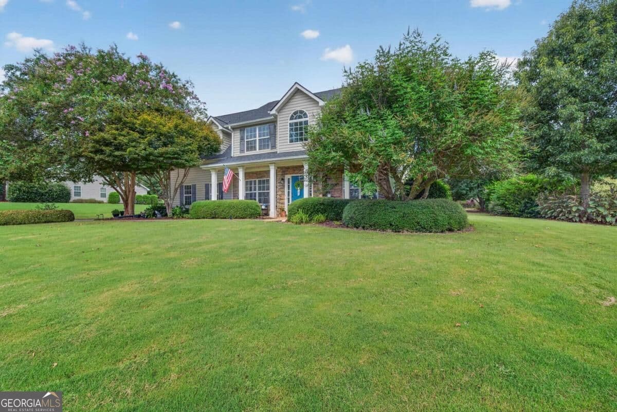 4 bedroom, 2.5 bathroom, 2,600 sq ft single family residence for sale at 121 Collis Circle, Eatonton, GA 31024 — photo 3