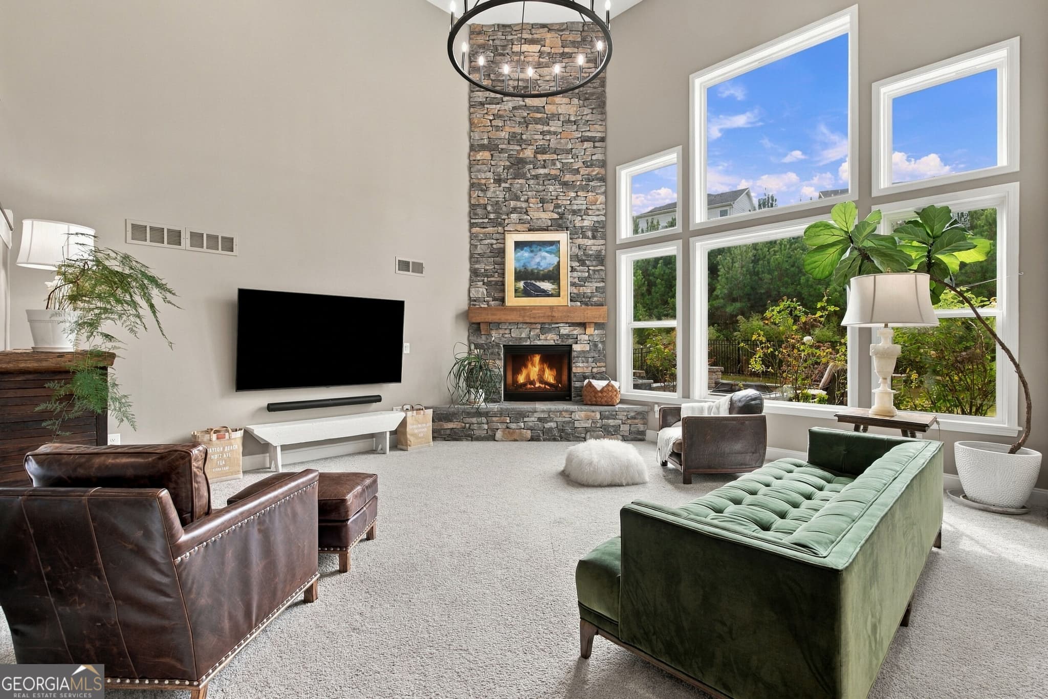 5 bedroom, 4.5 bathroom, 3,147 sq ft single family residence for sale at 147 Michigan Circle, Hoschton, GA 30548 — photo 10