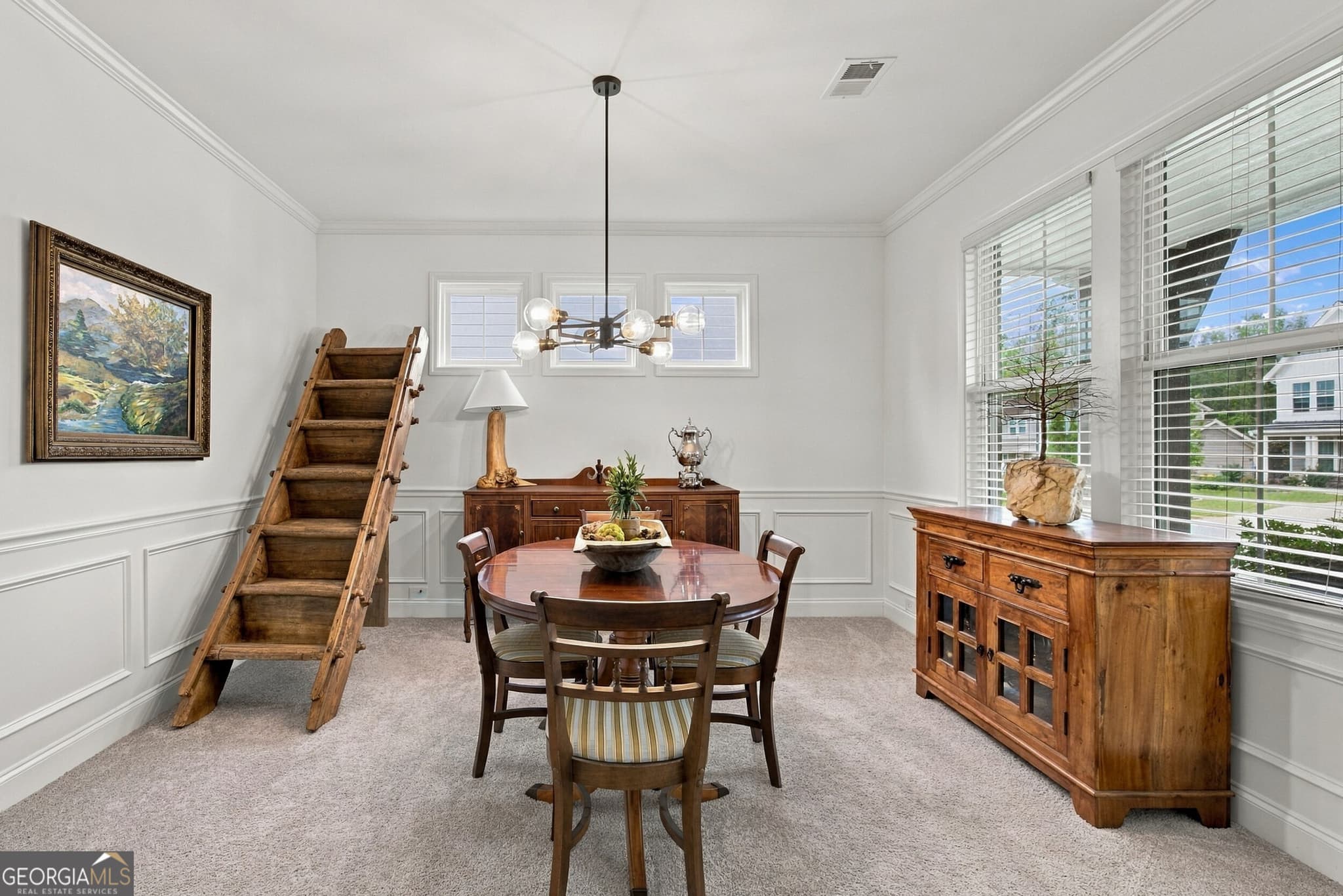 5 bedroom, 4.5 bathroom, 3,147 sq ft single family residence for sale at 147 Michigan Circle, Hoschton, GA 30548 — photo 8