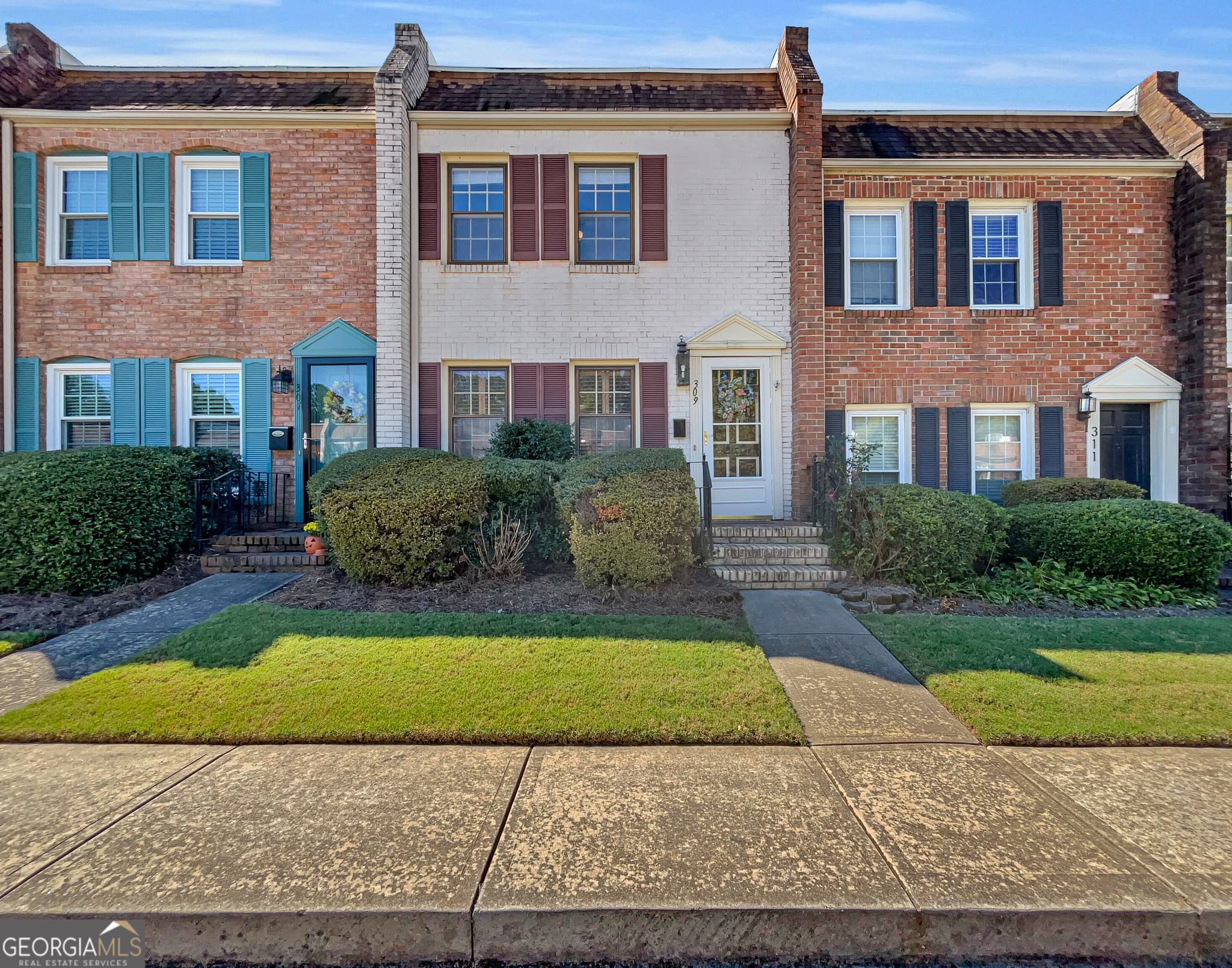 2 bedroom, 1.5 bathroom, 1,088 sq ft condominium for sale at 309 Georgetown Drive, Athens, GA 30605