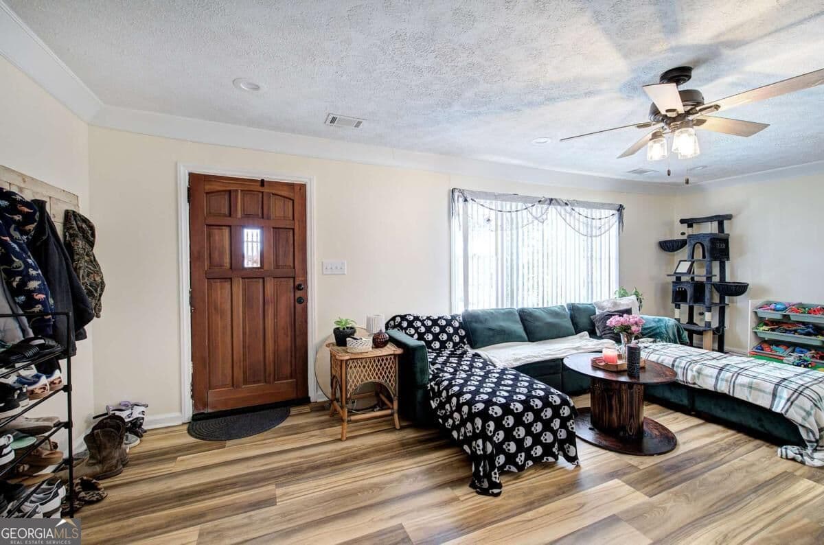 6 bedroom, 3.5 bathroom single family residence for sale at 10 SE Iron Belt Road, Cartersville, GA 30120 — photo 7