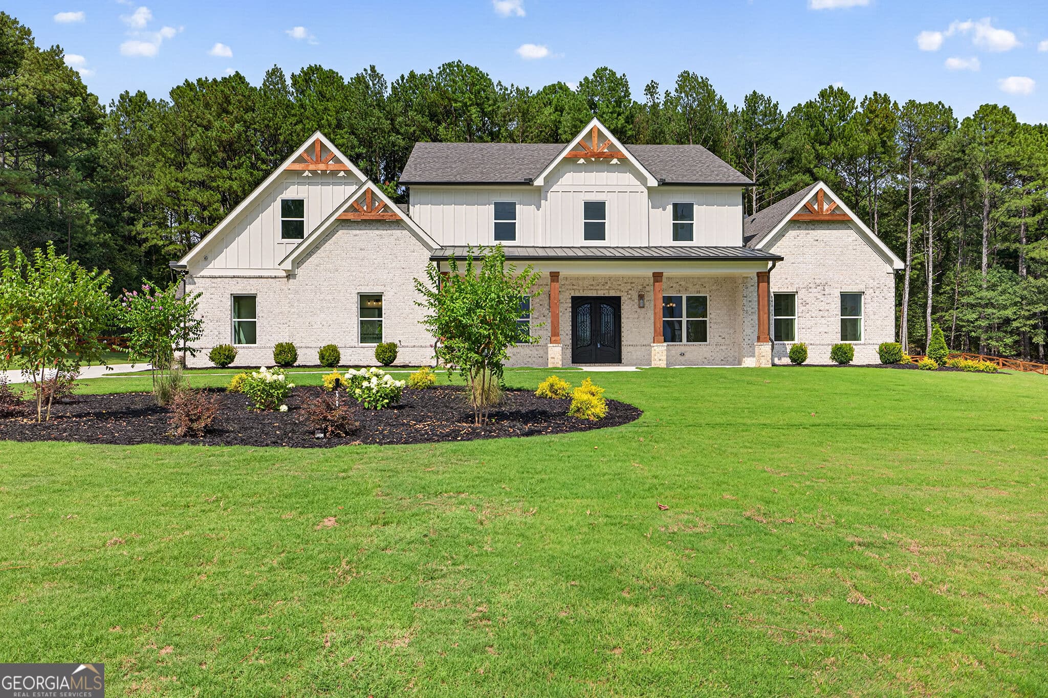 5 bedroom, 5.5 bathroom, 5,163 sq ft single family residence for sale at 1556 New Hope Road, Lawrenceville, GA 30045 — photo 1 of 69