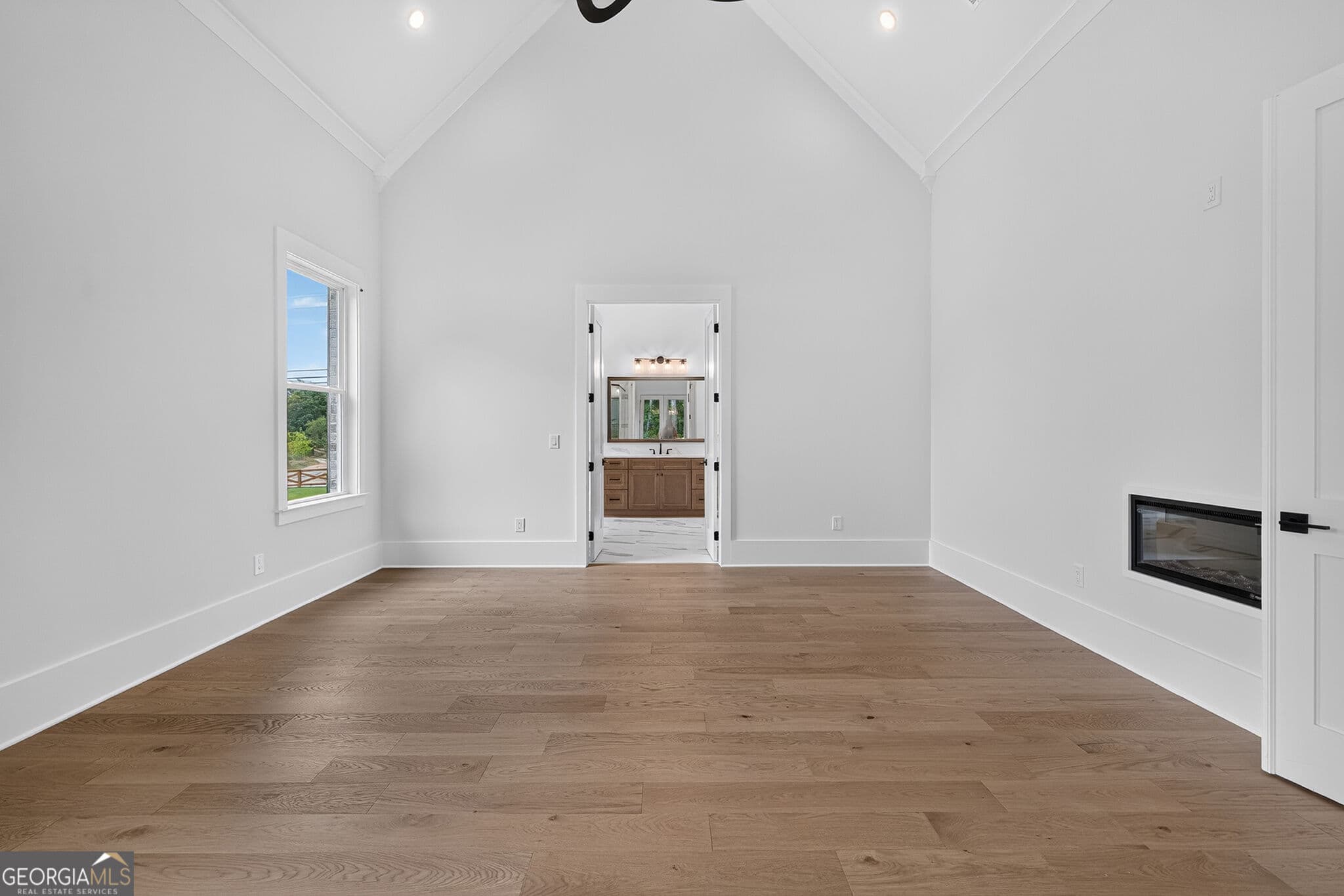 5 bedroom, 5.5 bathroom, 5,163 sq ft single family residence for sale at 1556 New Hope Road, Lawrenceville, GA 30045 — photo 5