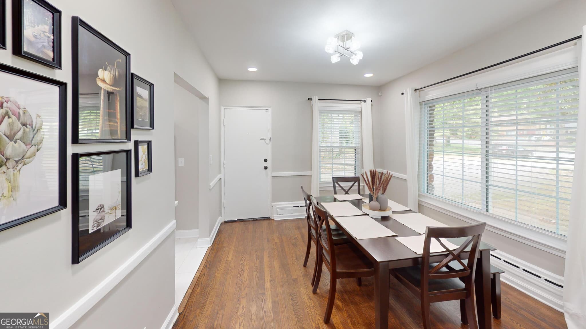 4 bedroom, 2.5 bathroom single family residence for rent at 1114 Fayetteville Road, Atlanta, GA 30316 for $6,026 a month — photo 3