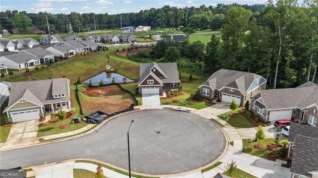 4 bedroom, 3 bathroom, 2,731 sq ft single family residence for sale at 165 Laurel Farms Lane, Dallas, GA 30157 — photo 2