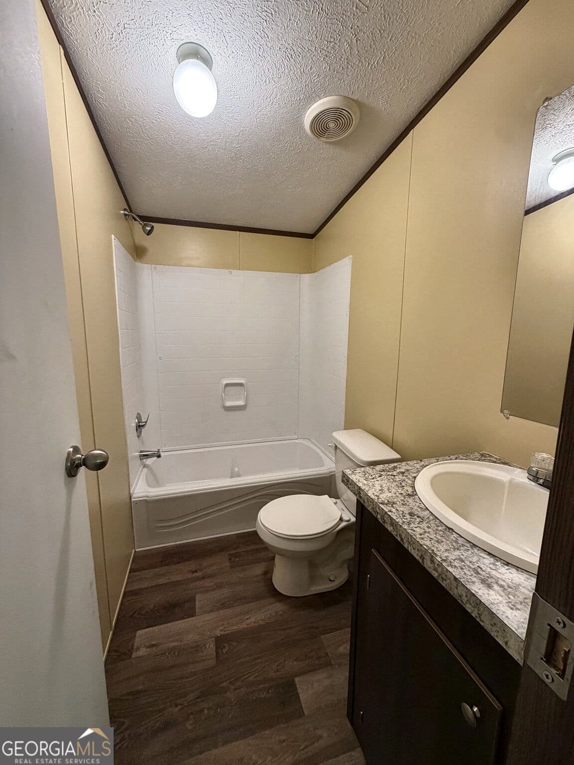 3 bedroom, 2 bathroom, 1,344 sq ft single family residence for sale at 195 Robinson Street, Waco, GA 30182 — photo 9