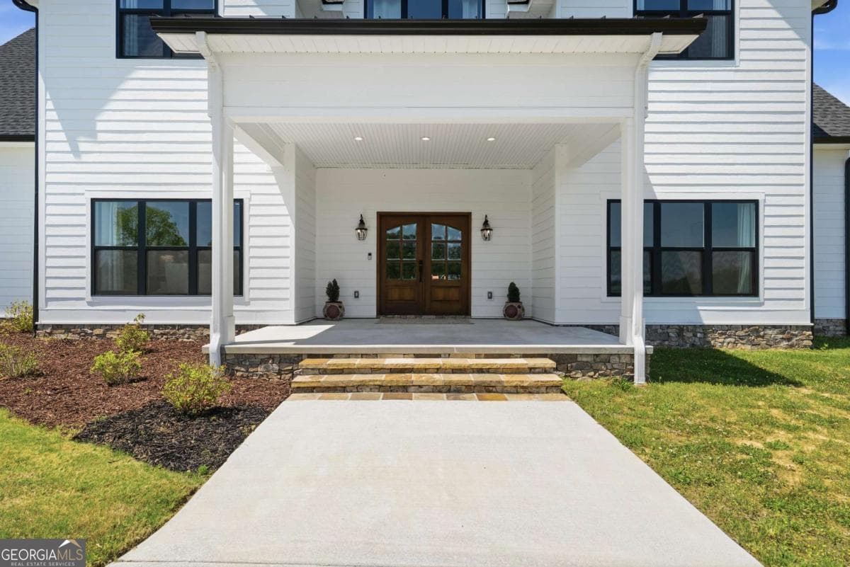 4 bedroom, 3.5 bathroom, 3,813 sq ft single family residence for sale at 876 Cline Road, Resaca, GA 30735 — photo 6