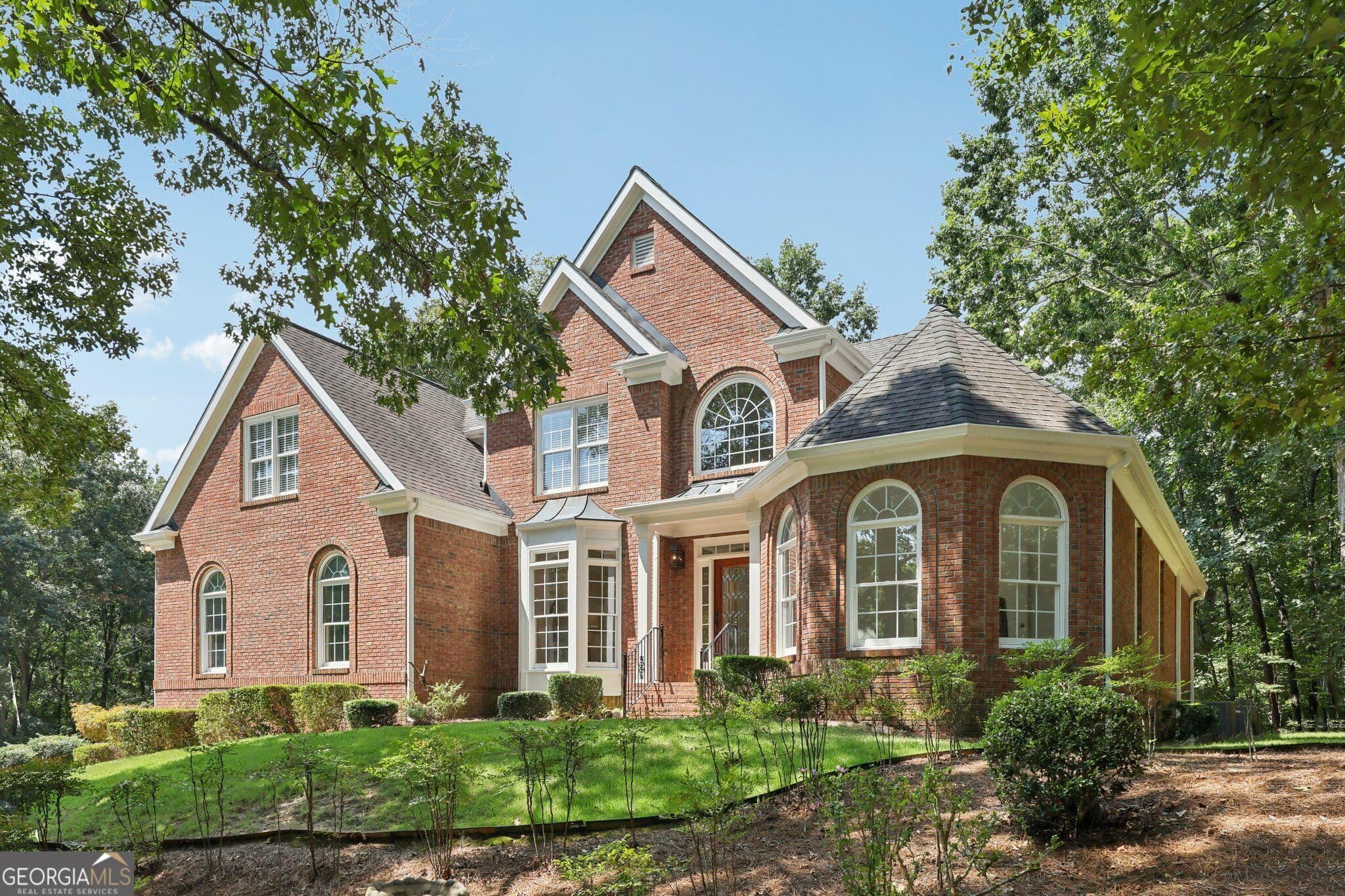 4 bedroom, 4.5 bathroom, 5,124 sq ft single family residence for sale at 1390 Rogers Mill Lane, Cumming, GA 30041 — photo 1 of 53