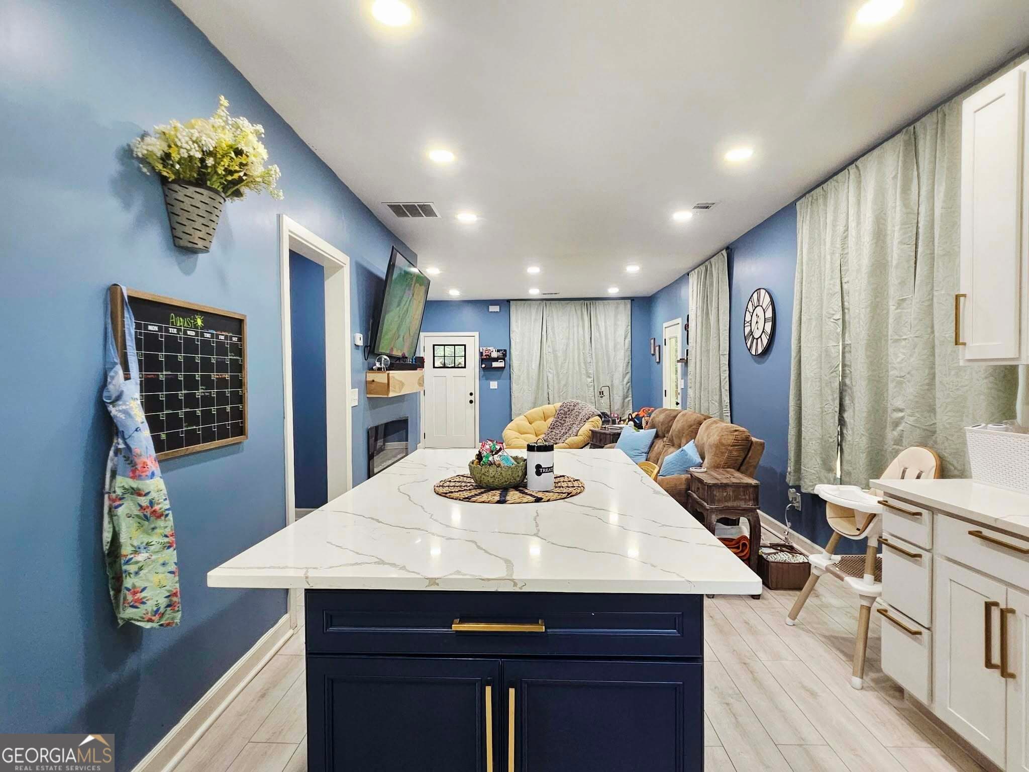 2 bedroom, 1 bathroom, 1,036 sq ft single family residence for sale at 603 Avenue F, West Point, GA 31833 — photo 7