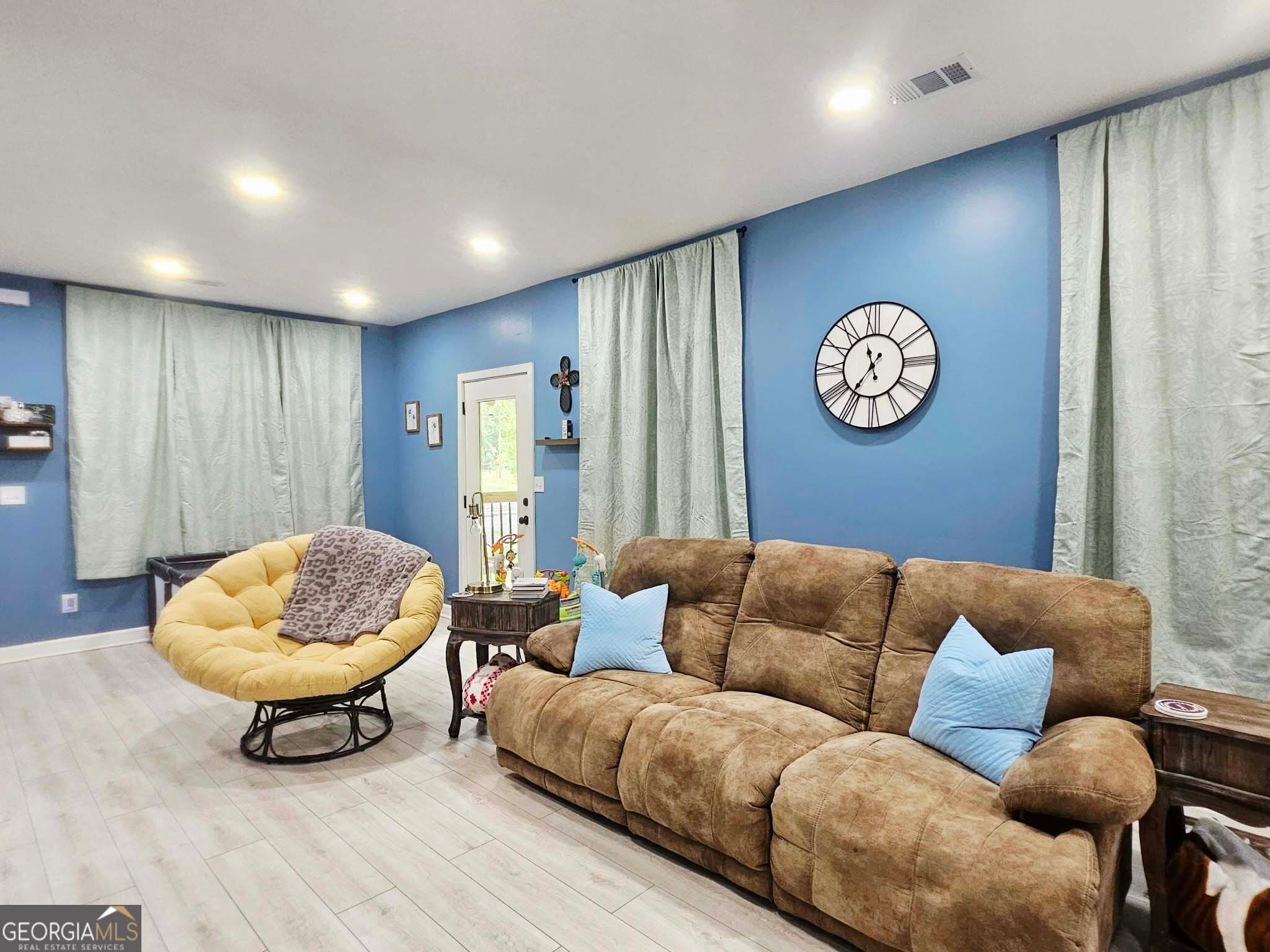 2 bedroom, 1 bathroom, 1,036 sq ft single family residence for sale at 603 Avenue F, West Point, GA 31833 — photo 9