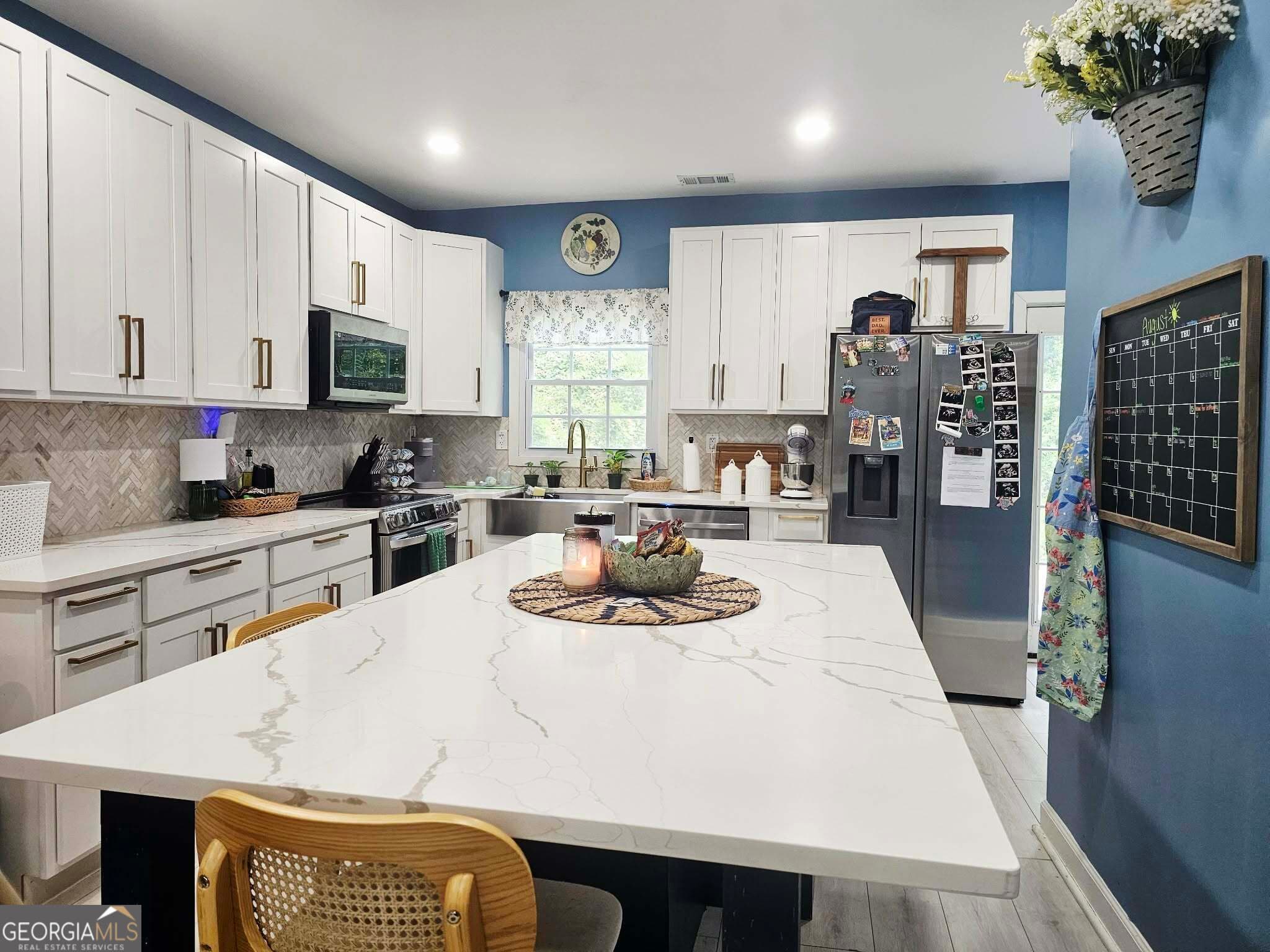 2 bedroom, 1 bathroom, 1,036 sq ft single family residence for sale at 603 Avenue F, West Point, GA 31833 — photo 8