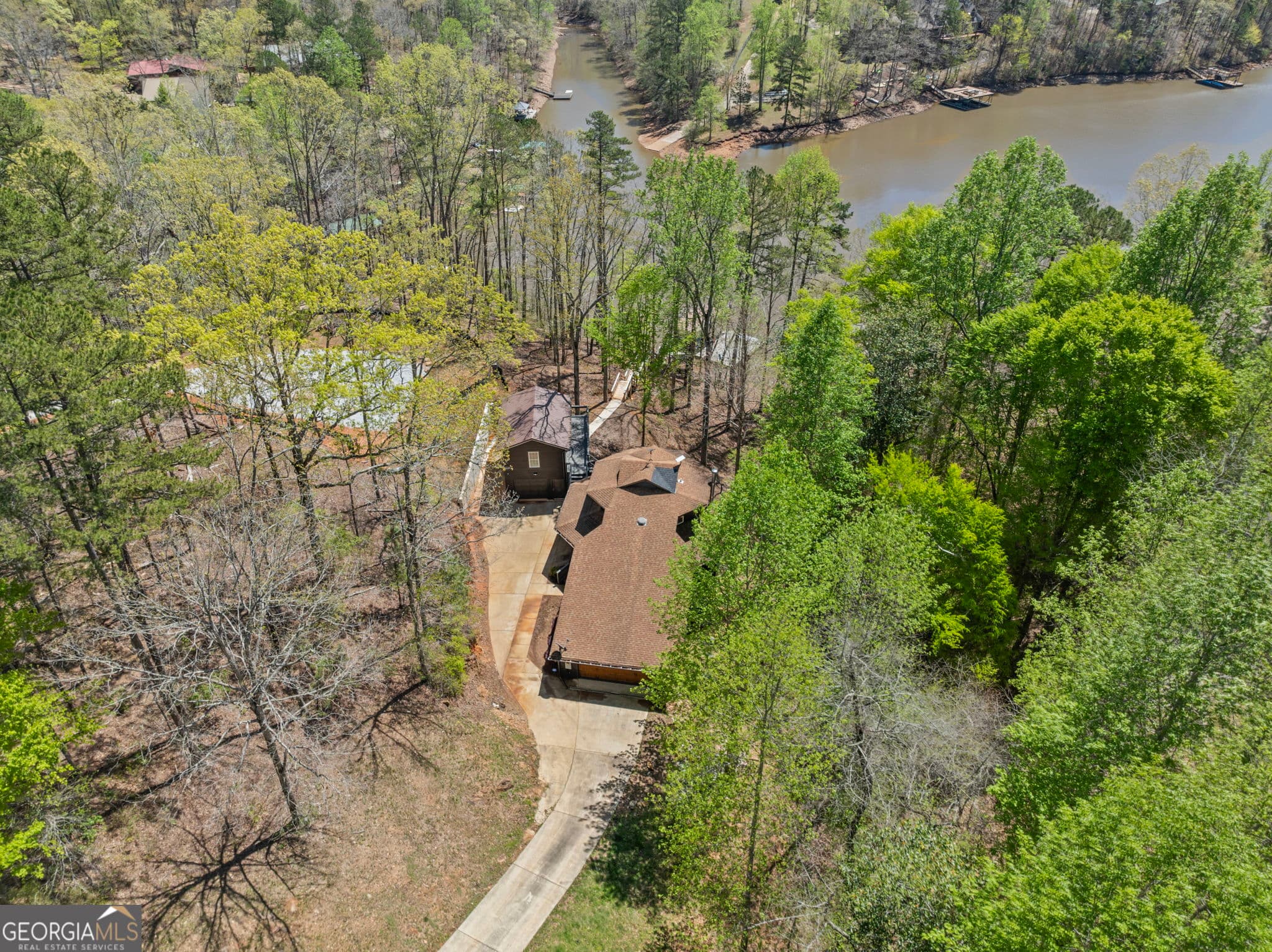 3 bedroom, 2 bathroom, 1,960 sq ft single family residence for sale at 73 Knock About Lane, Wedowee, AL 36278 — photo 3
