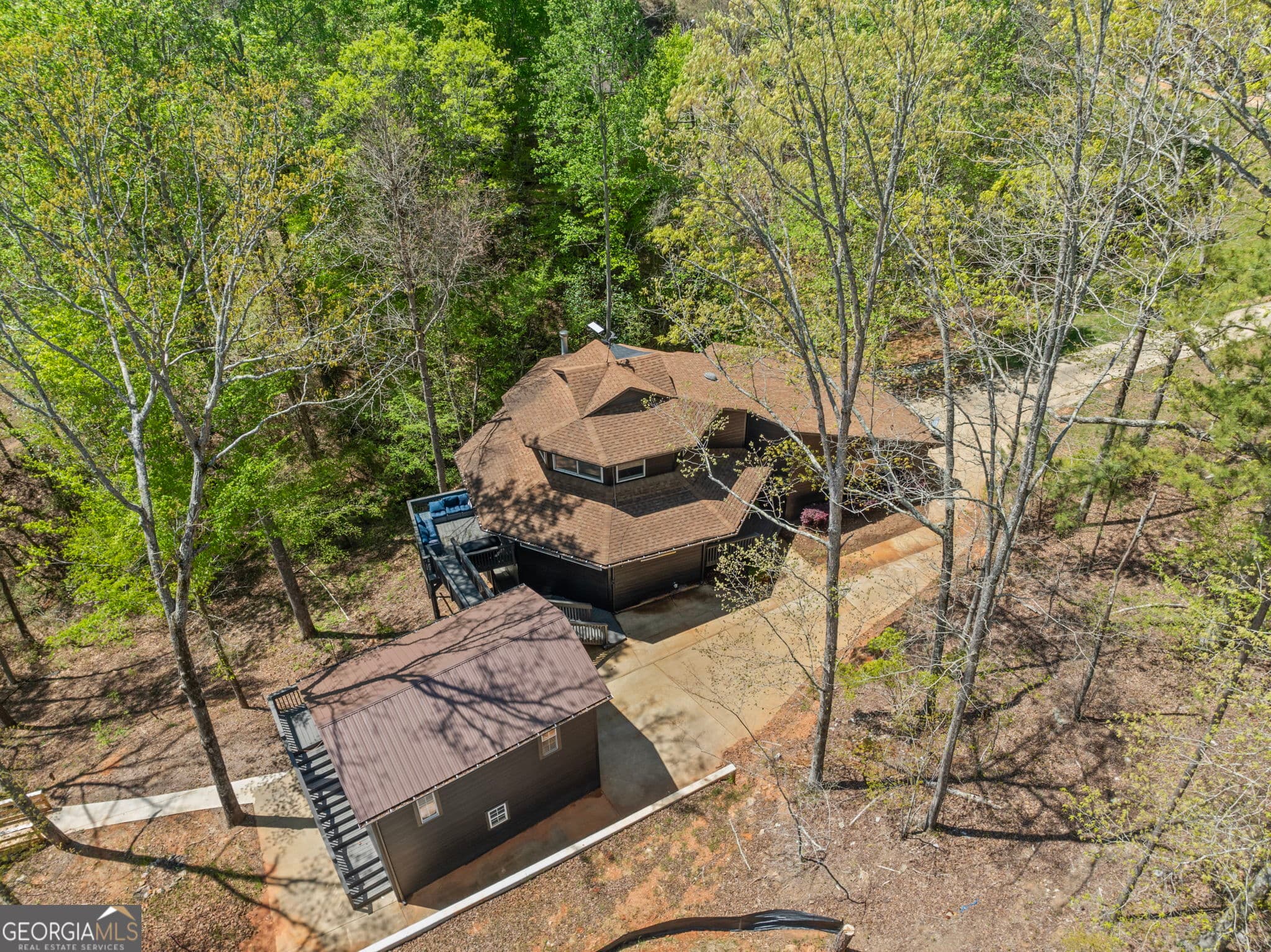 3 bedroom, 2 bathroom, 1,960 sq ft single family residence for sale at 73 Knock About Lane, Wedowee, AL 36278