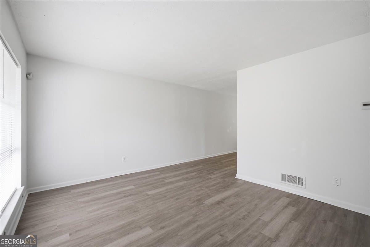 3 bedroom, 1 bathroom, 950 sq ft single family residence for rent at 1947 Grange Drive, Atlanta, GA 30315 for $1,650 a month — photo 5