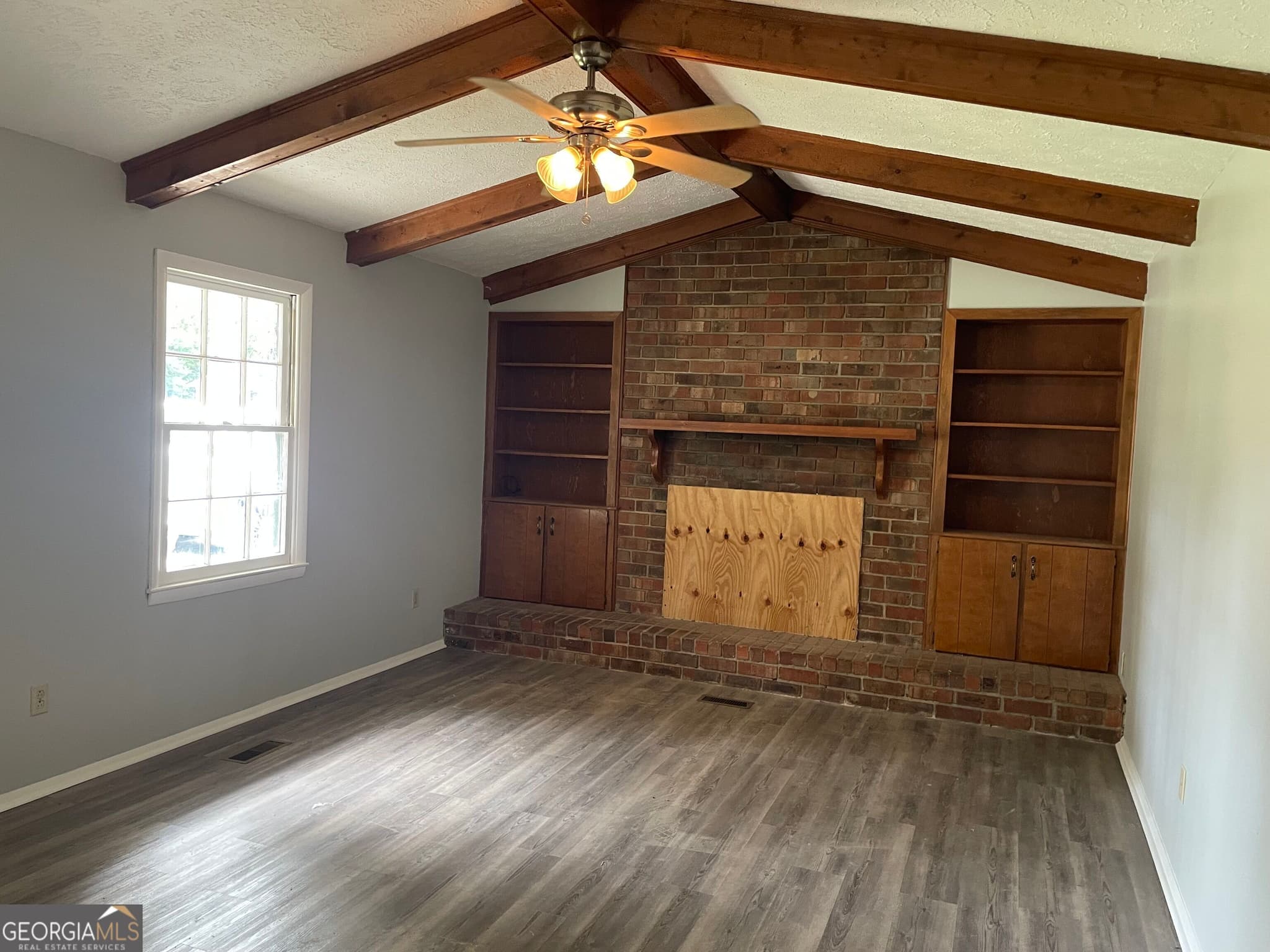 3 bedroom, 2 bathroom, 1,122 sq ft single family residence for sale at 124 Alexander Avenue, Reidsville, GA 30453 — photo 2