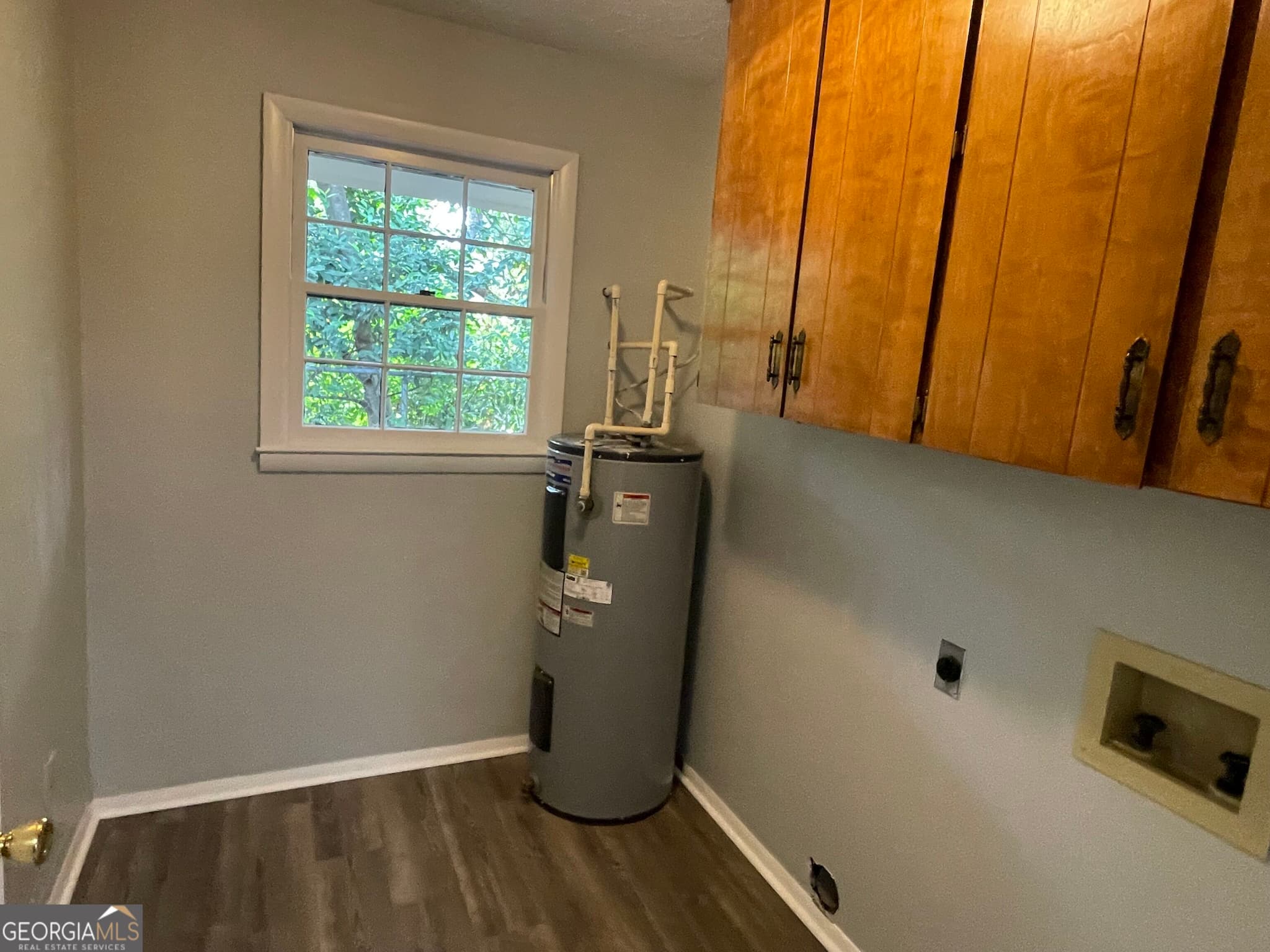 3 bedroom, 2 bathroom, 1,122 sq ft single family residence for sale at 124 Alexander Avenue, Reidsville, GA 30453 — photo 7
