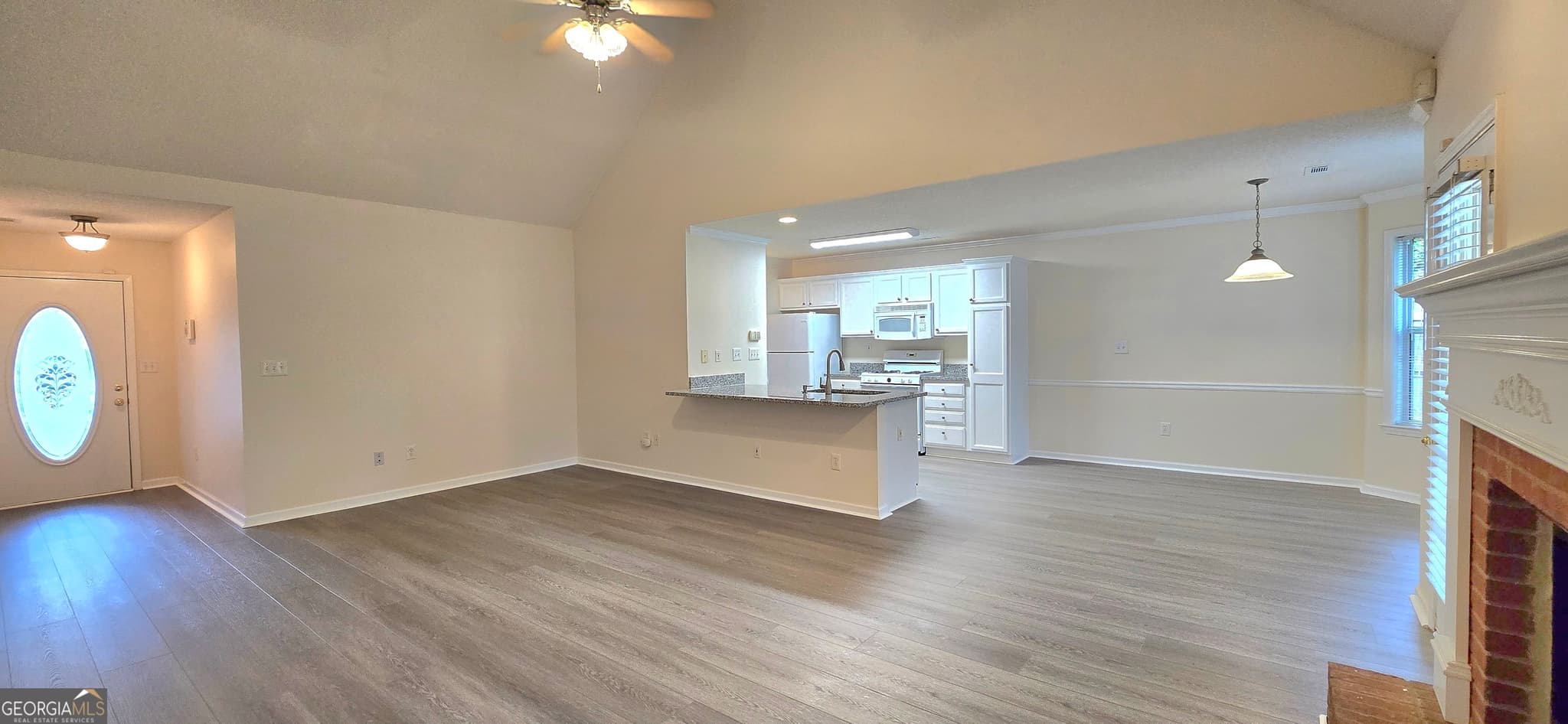 3 bedroom, 2 bathroom, 1,427 sq ft single family residence for rent at 2 Mill Ridge Place, Newnan, GA 30263 for $2,200 a month — photo 6