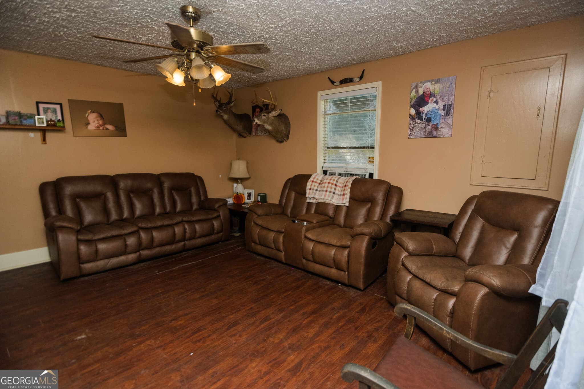 3 bedroom, 2 bathroom, 1,540 sq ft single family residence for sale at 27 Oklahoma Street, Reynolds, GA 31076 — photo 6