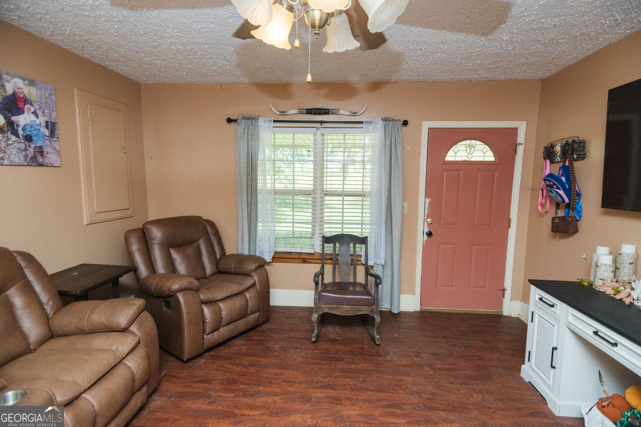 3 bedroom, 2 bathroom, 1,540 sq ft single family residence for sale at 27 Oklahoma Street, Reynolds, GA 31076 — photo 7