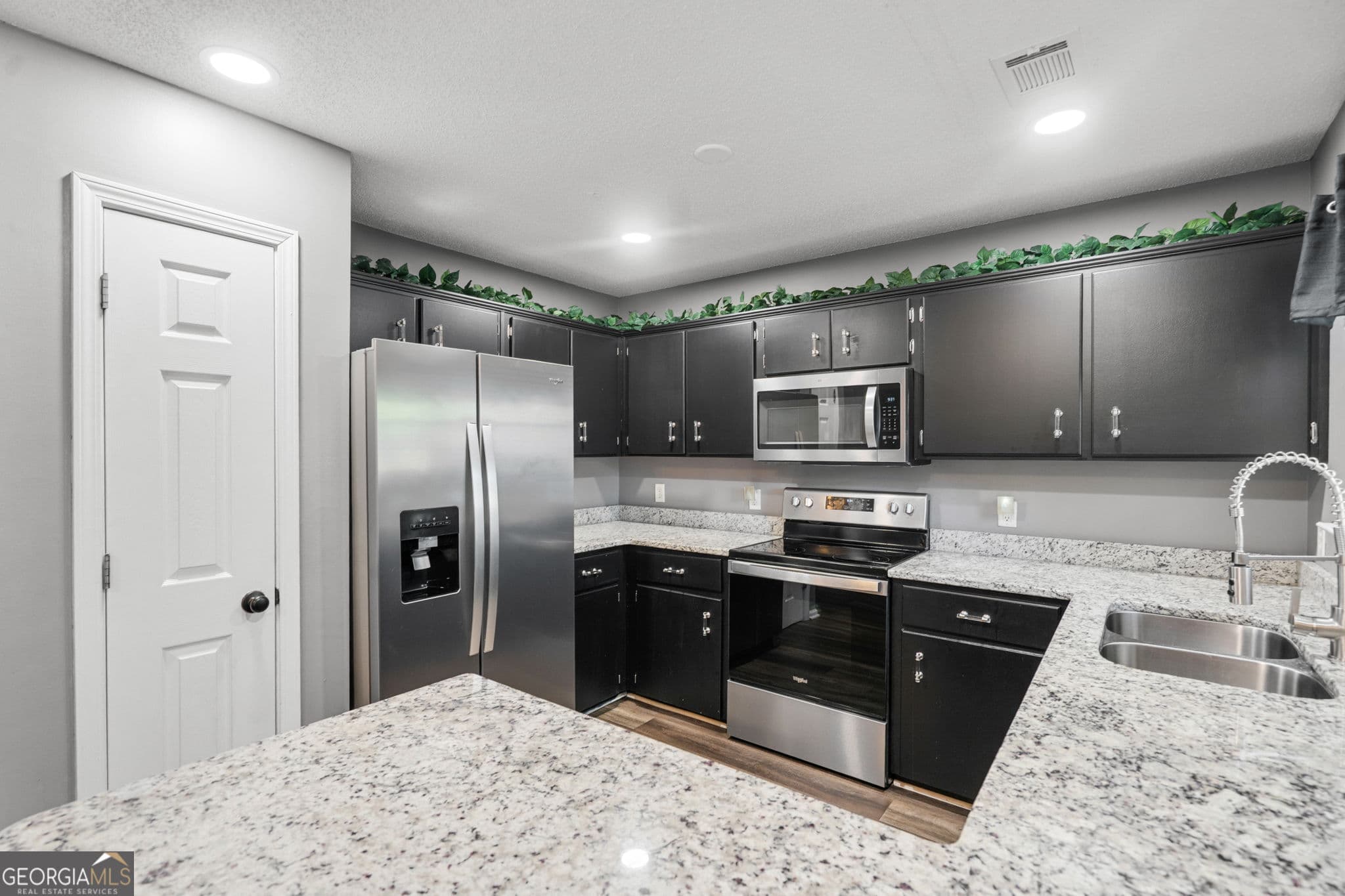 3 bedroom, 2 bathroom single family residence for sale at 217 Jasper Lane, Rincon, GA 31326 — photo 6