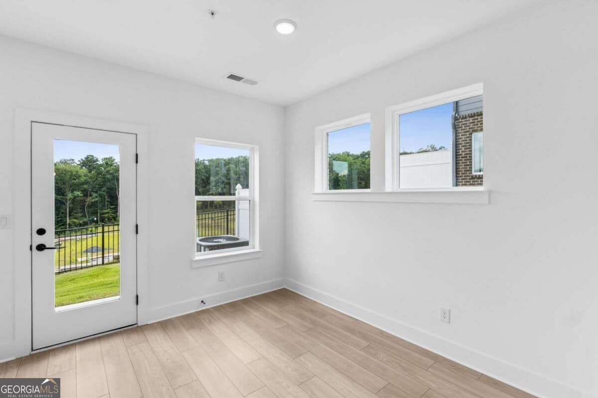 3 bedroom, 2.5 bathroom, 1,922 sq ft single family residence for sale at 222 Redbud Road, Canton, GA 30114 — photo 10