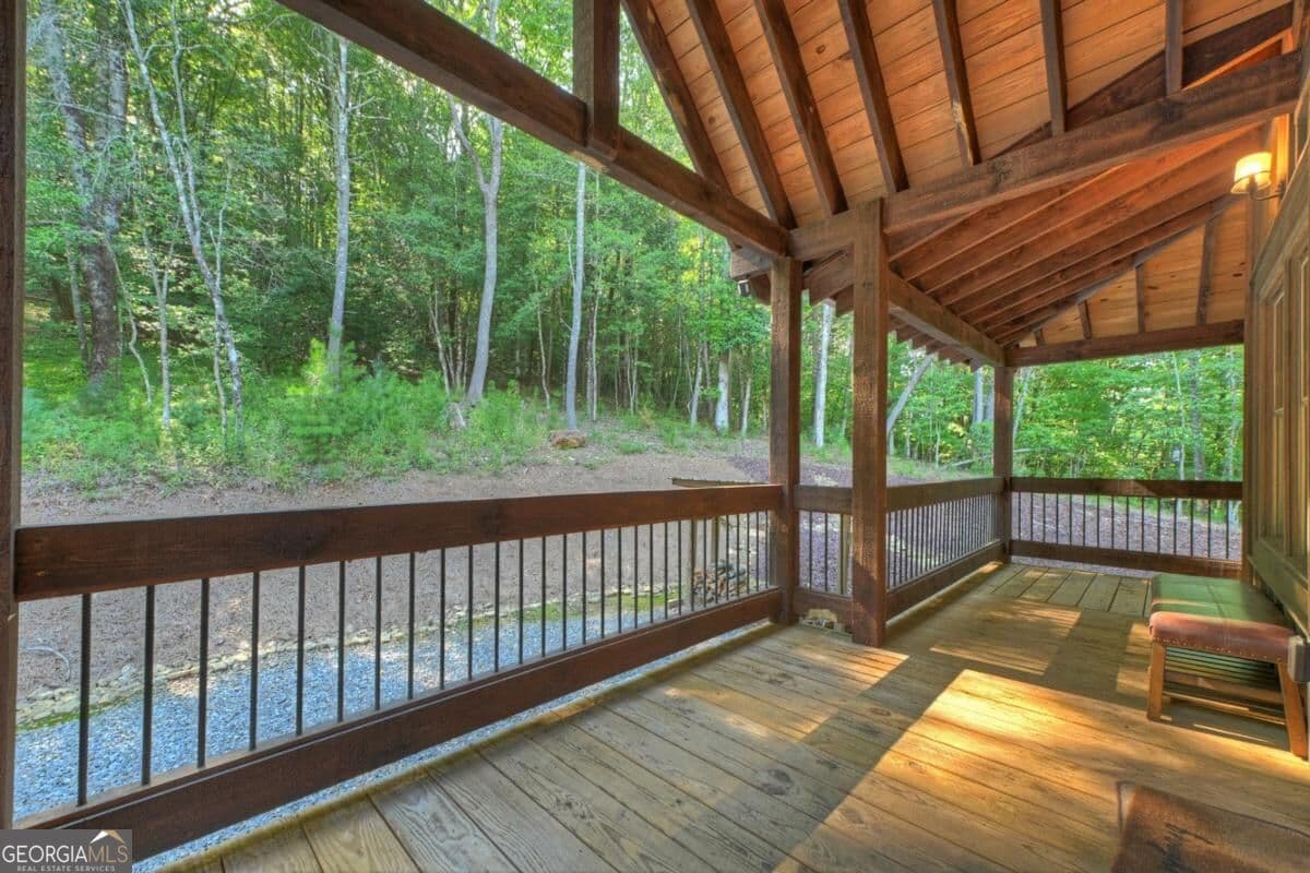 3 bedroom, 3 bathroom, 2,800 sq ft cabin,single family residence for sale at 93 Trails End, Epworth, GA 30541 — photo 7