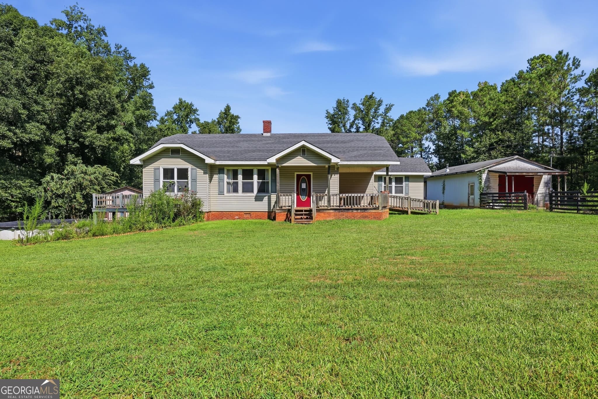 2 bedroom, 2 bathroom, 2,028 sq ft single family residence for sale at 1100 Bodie Rayle Road, Elberton, GA 30635 — photo 8