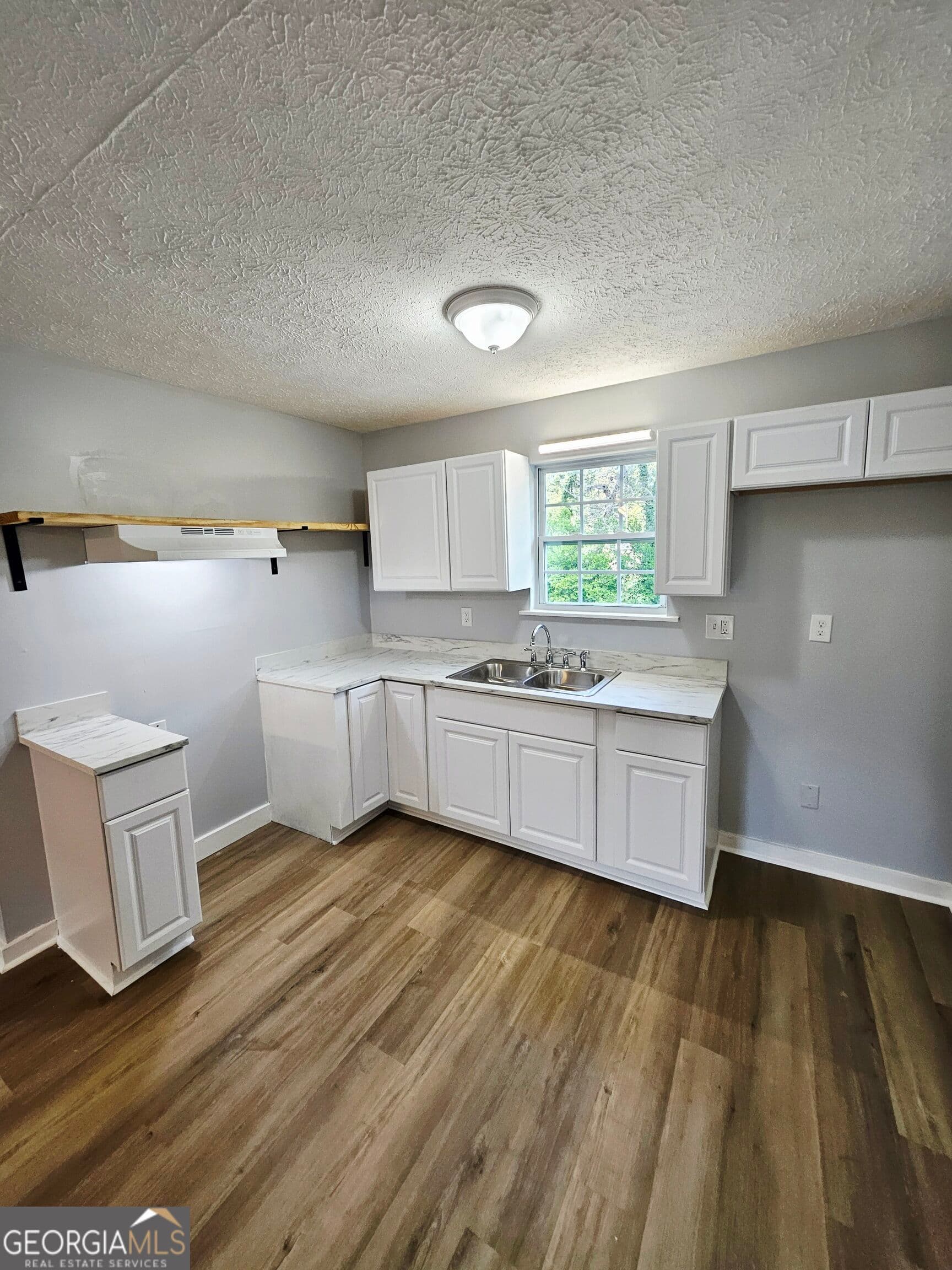 3 bedroom, 1 bathroom, 984 sq ft single family residence for sale at 225 W Tinsley Street, Griffin, GA 30223 — photo 10