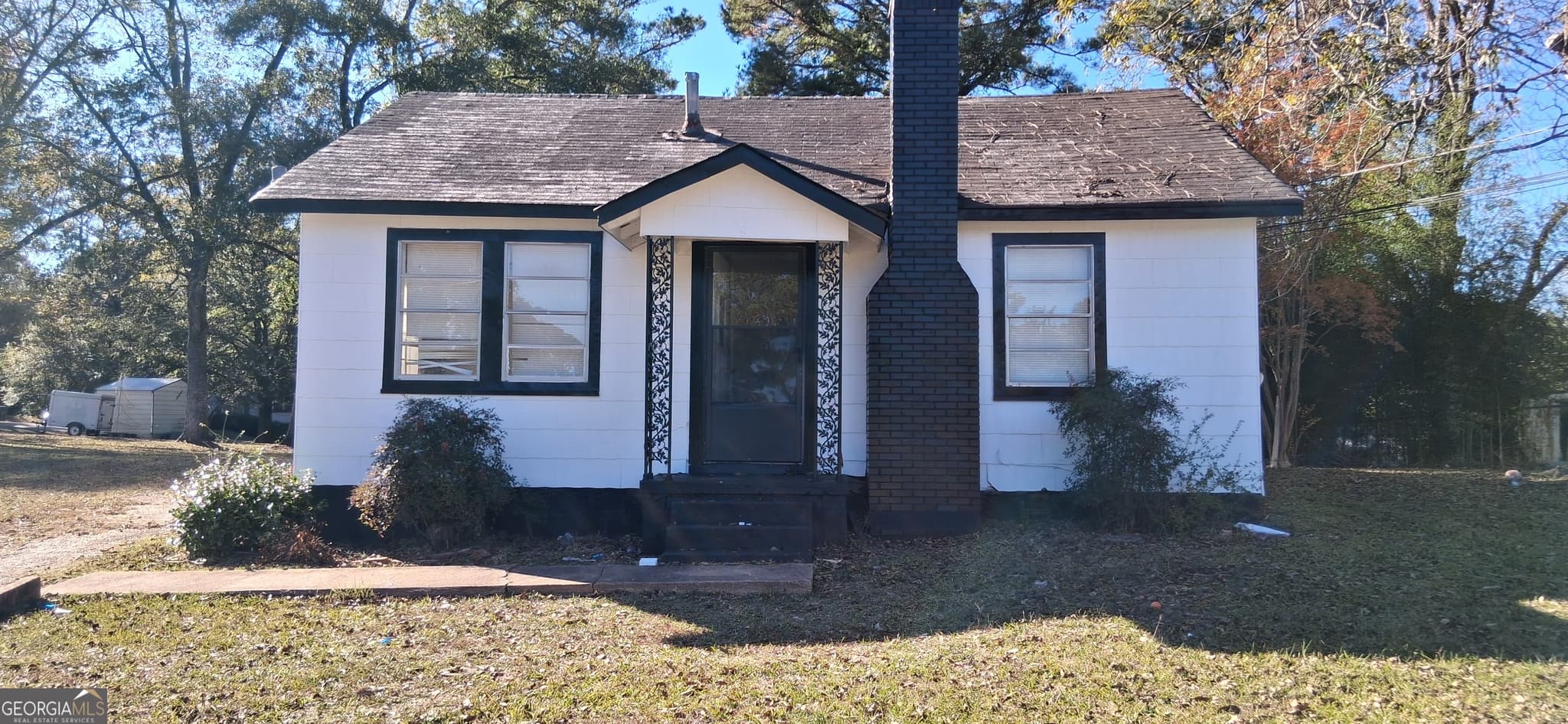 3 bedroom, 1 bathroom, 1,224 sq ft single family residence sold at 240 S. 1st Street, Valley, AL 36854
