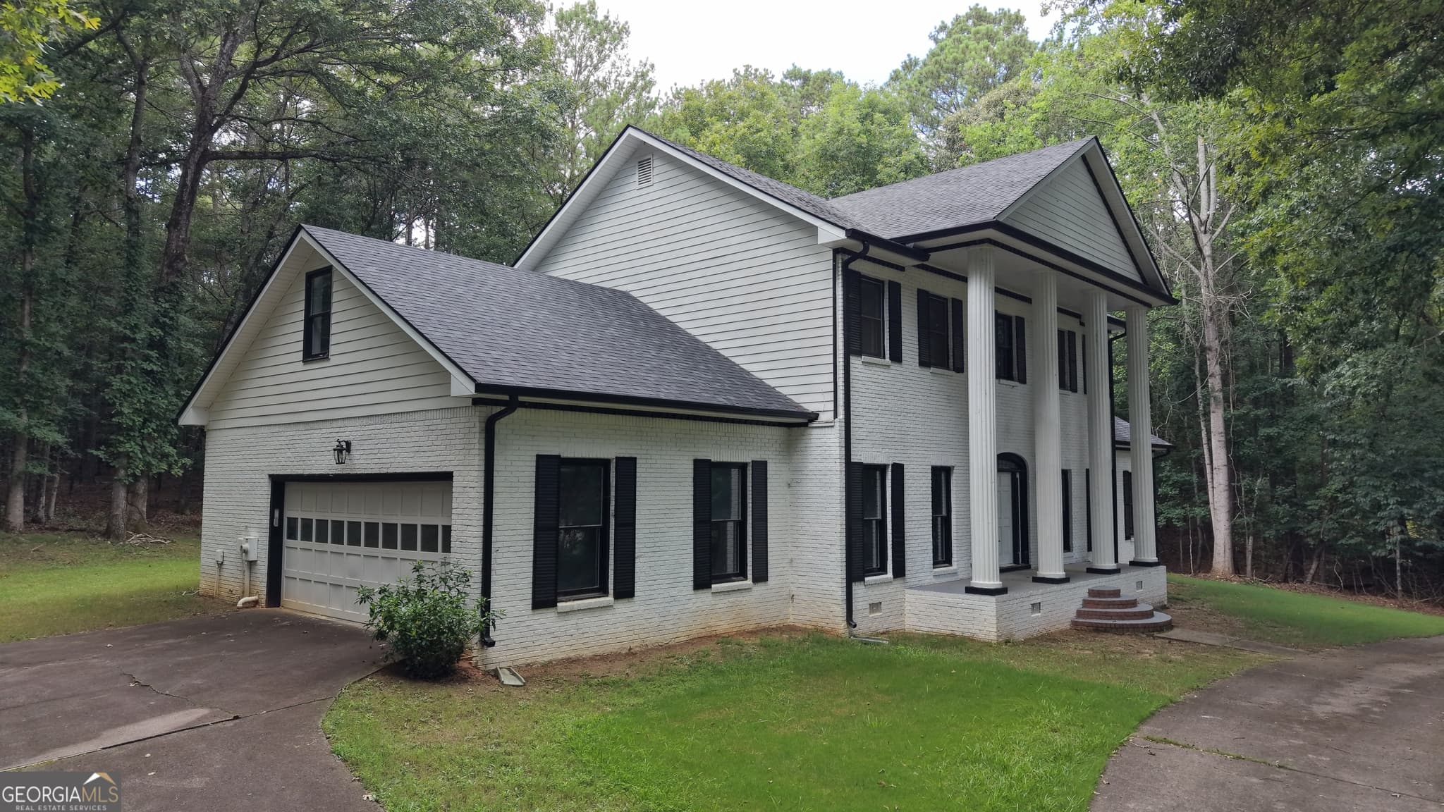 5 bedroom, 4.5 bathroom, 3,970 sq ft single family residence for sale at 275 Allie Drive, Mcdonough, GA 30252 — photo 2