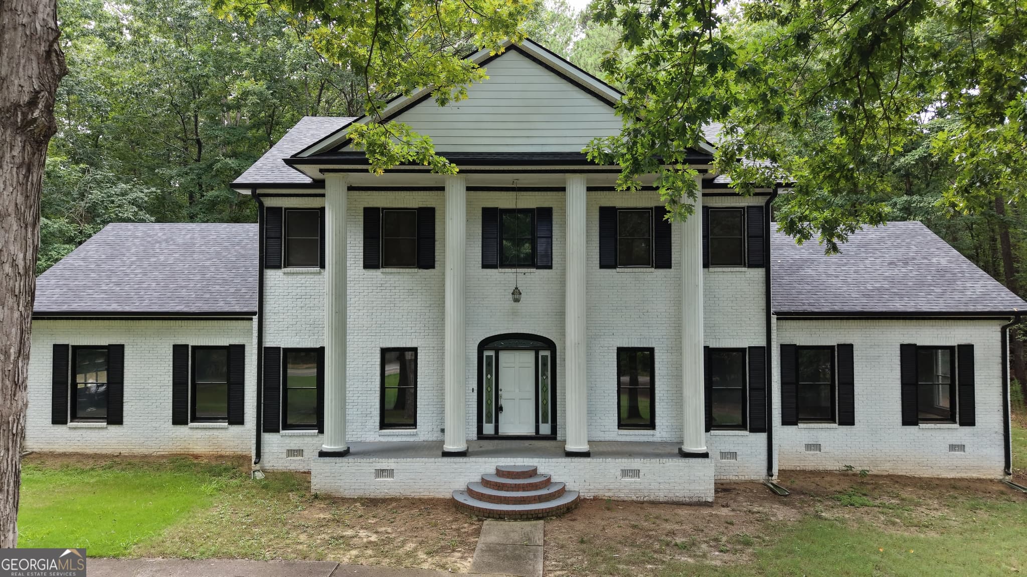 5 bedroom, 4.5 bathroom, 3,970 sq ft single family residence for sale at 275 Allie Drive, Mcdonough, GA 30252 — photo 1 of 51