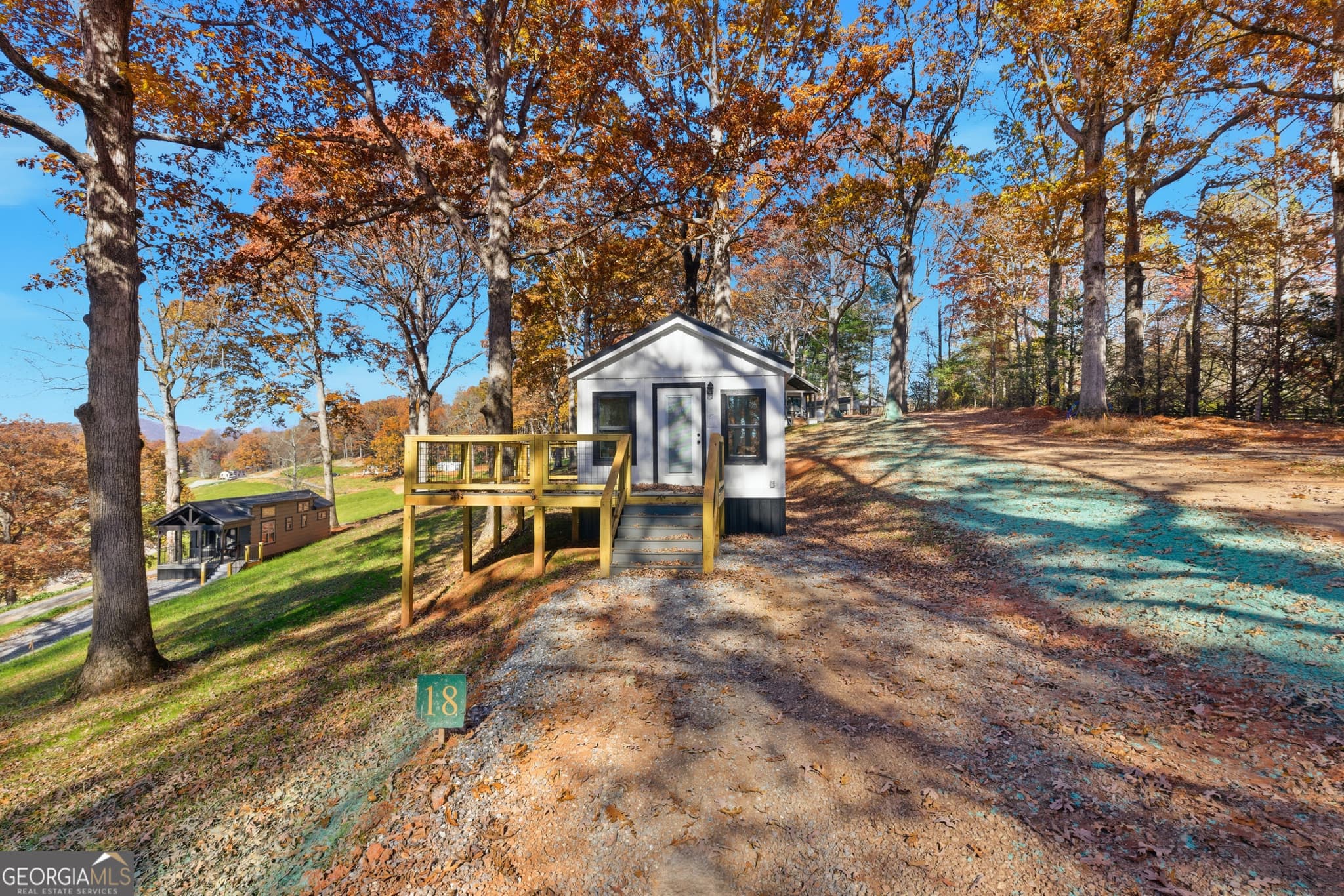 1 bedroom, 1 bathroom, 500 sq ft manufactured home,single family residence sold at 527 Saunders Road LOT 18, Franklin, NC 28734