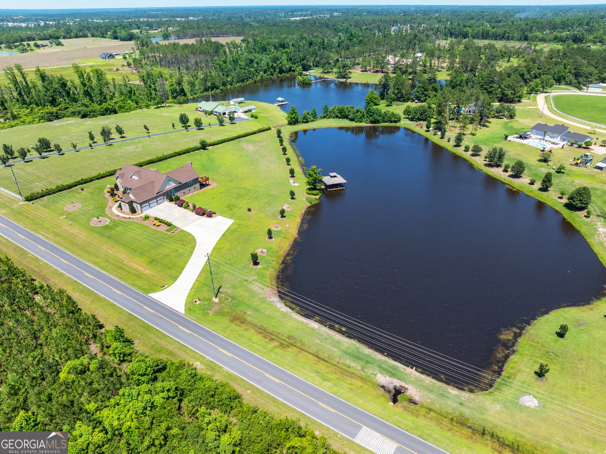 4 bedroom, 4.5 bathroom, 6,044 sq ft single family residence for sale at 42 Claxton Road, Hazlehurst, GA 31539 — photo 9