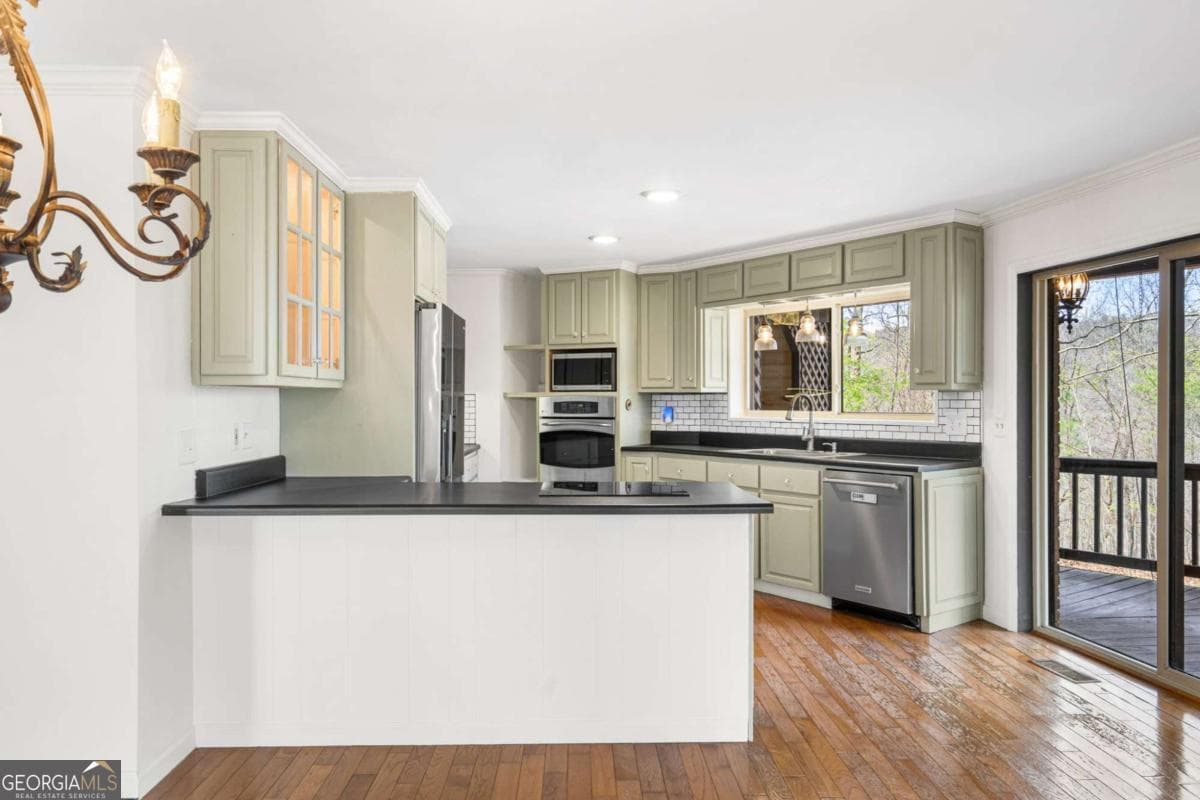 2 bedroom, 2 bathroom, 2,430 sq ft single family residence for sale at 1900 Long Ridge Road, Hiawassee, GA 30546 — photo 10