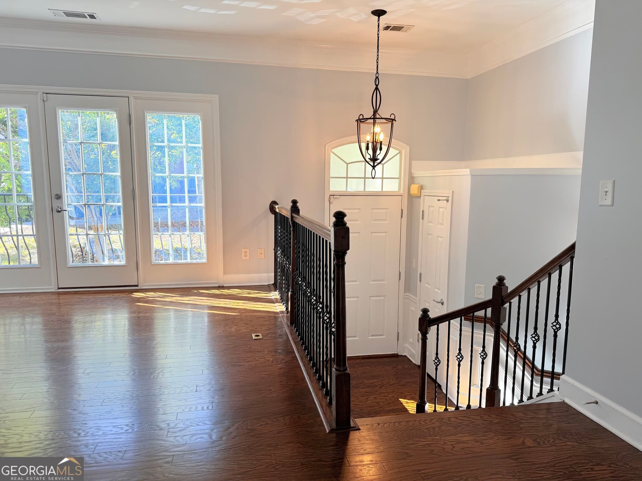3 bedroom, 3.5 bathroom, 1,864 sq ft townhouse for rent at 2275 Millhaven Street, Smyrna, GA 30080 for $2,700 a month — photo 3