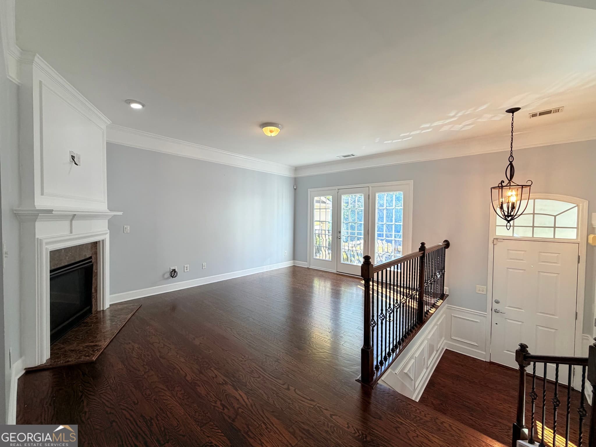 3 bedroom, 3.5 bathroom, 1,864 sq ft townhouse for rent at 2275 Millhaven Street, Smyrna, GA 30080 for $2,700 a month — photo 4