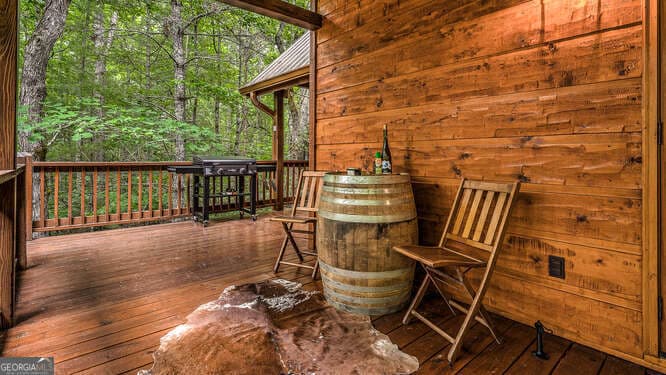 3 bedroom, 3.5 bathroom, 2,620 sq ft cabin,single family residence for sale at 395 Mill Creek Acres, Blue Ridge, GA 30513 — photo 10