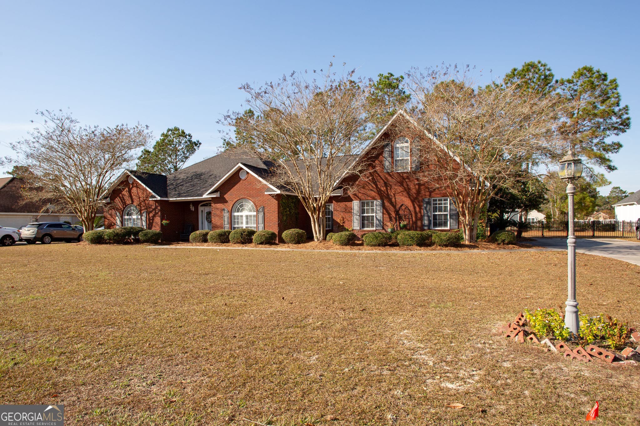 4 bedroom, 2.5 bathroom, 2,418 sq ft single family residence for sale at 851 Carriage Lane, Waycross, GA 31503 — photo 3