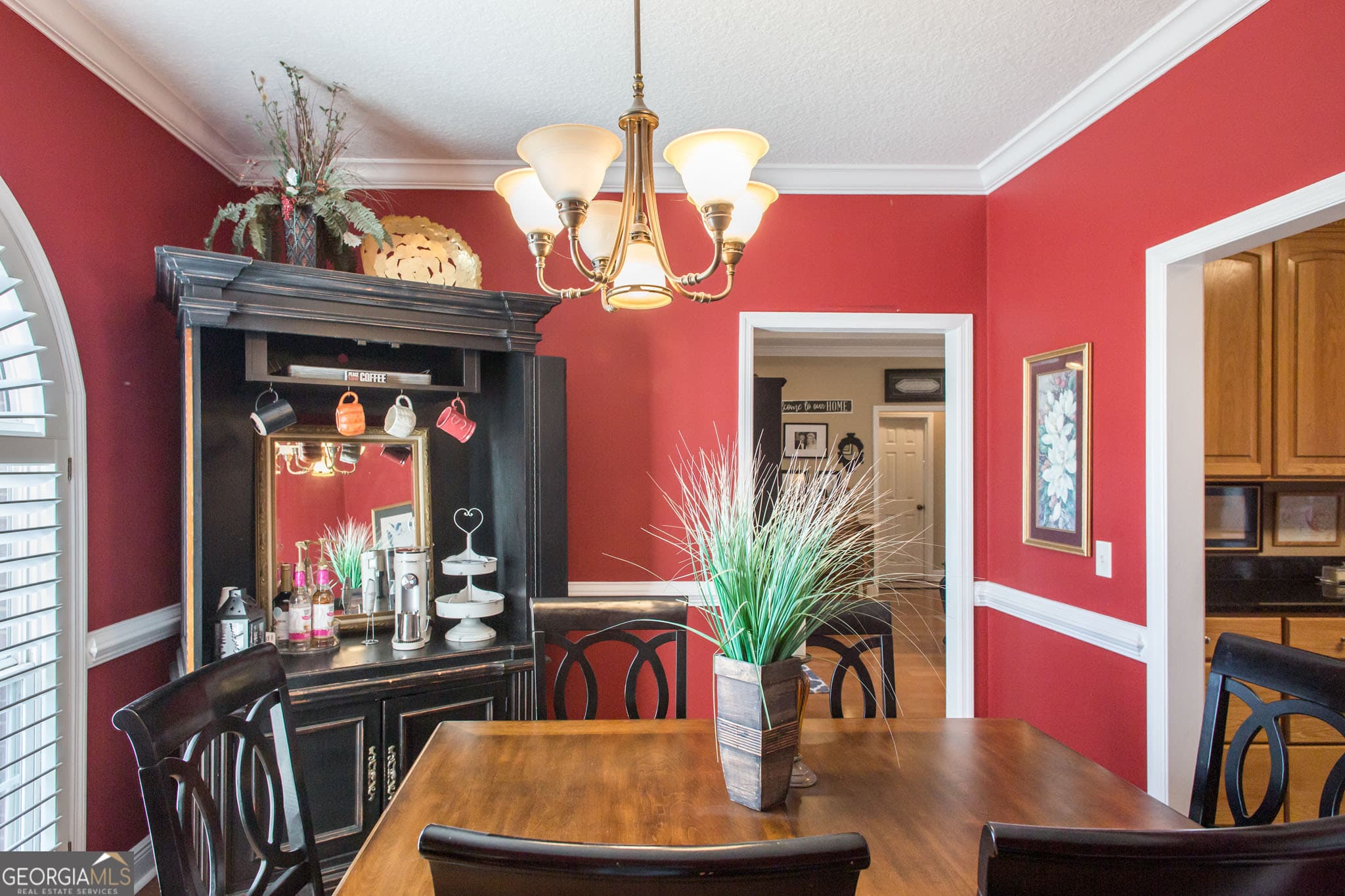 4 bedroom, 2.5 bathroom, 2,418 sq ft single family residence for sale at 851 Carriage Lane, Waycross, GA 31503 — photo 9