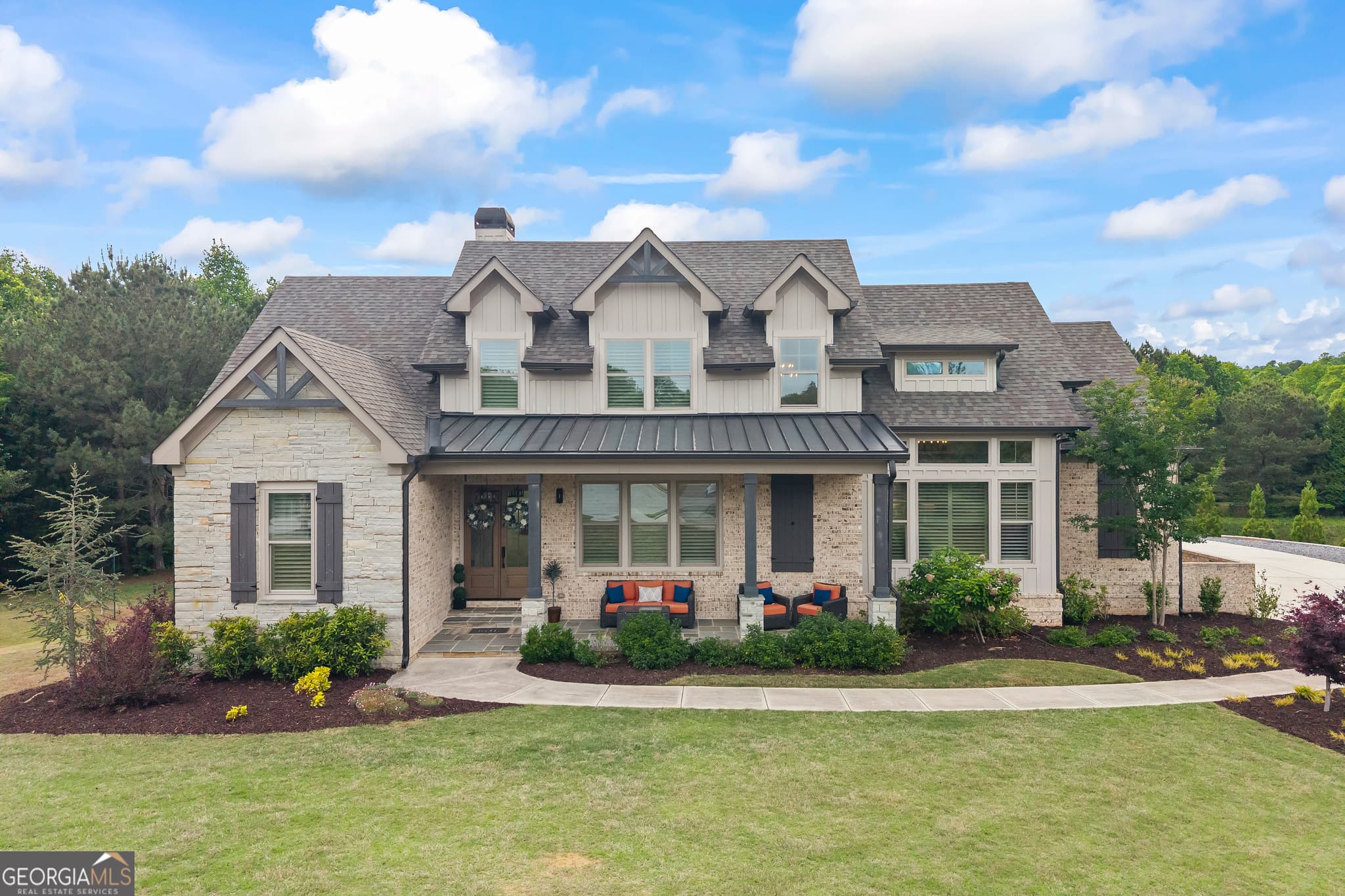 5 bedroom, 4.5 bathroom, 5,744 sq ft single family residence sold at 4726 Crestview Way, Flowery Branch, GA 30542