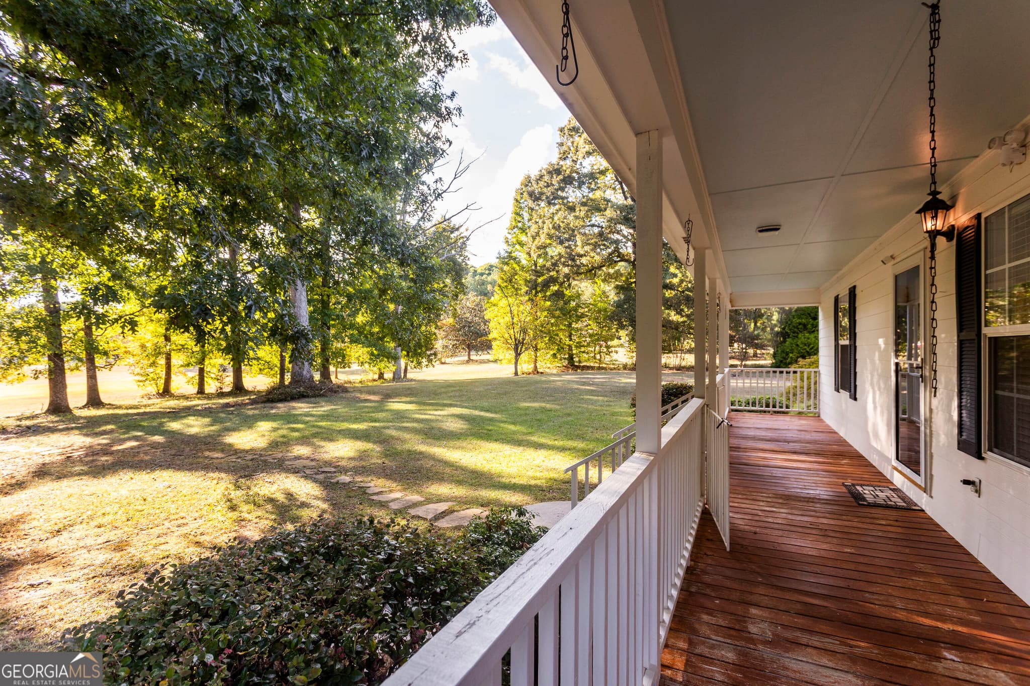 4 bedroom, 3 bathroom, 2,480 sq ft single family residence for sale at 1650 Pierce Dairy Road, Madison, GA 30650 — photo 7